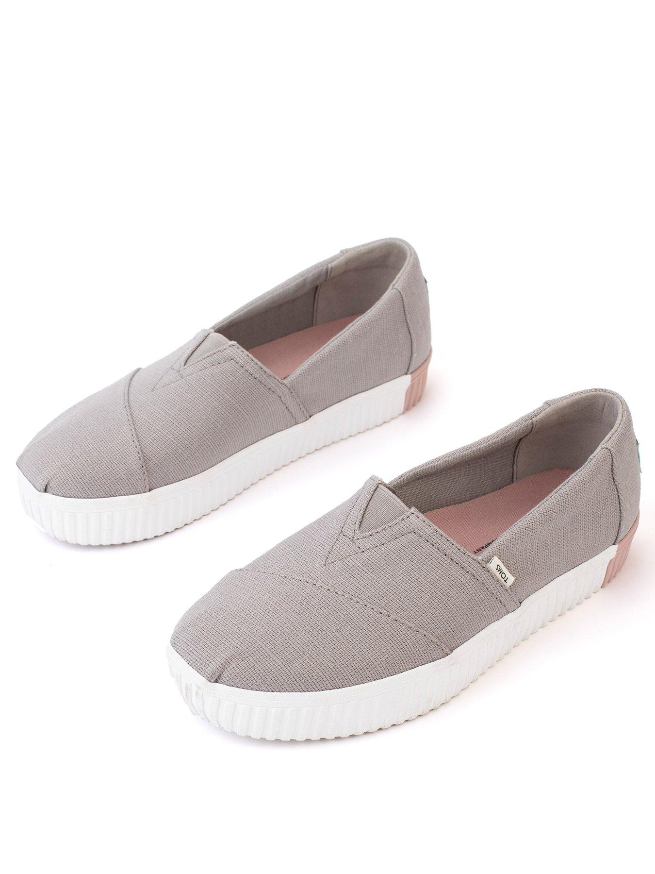 toms uk