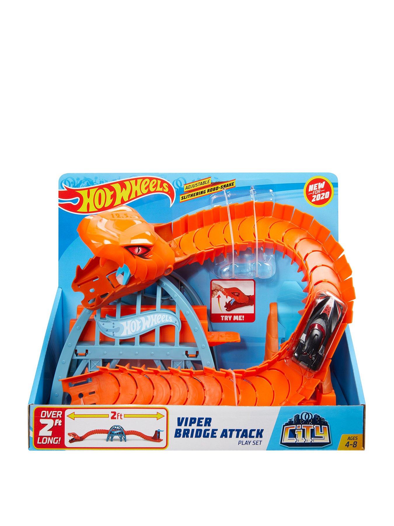 Hot Wheels Viper Bridge Attack Playset 