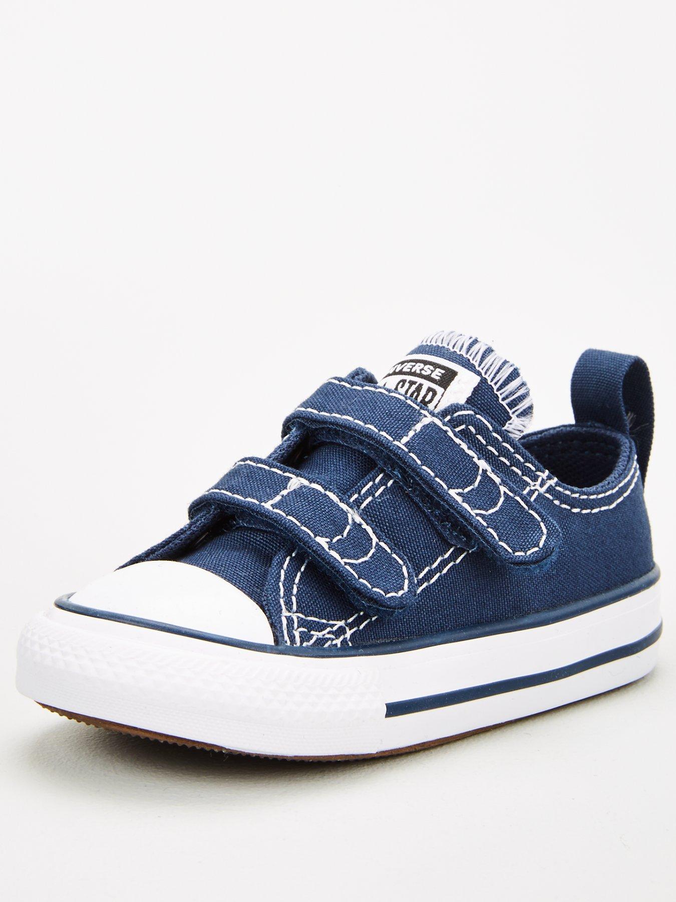 converse 2v infant trainers