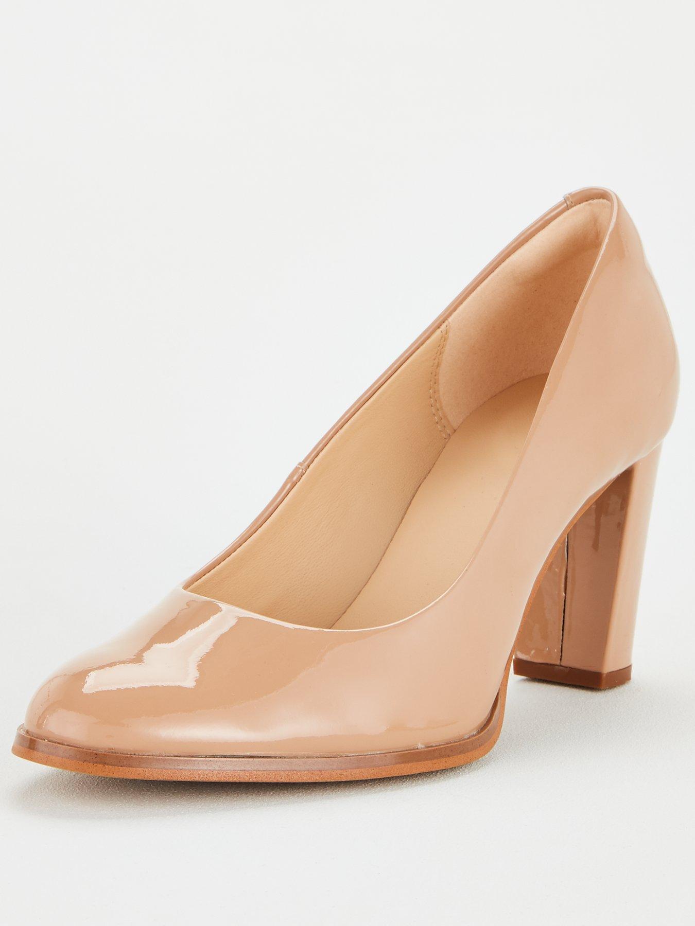 taupe court shoes uk