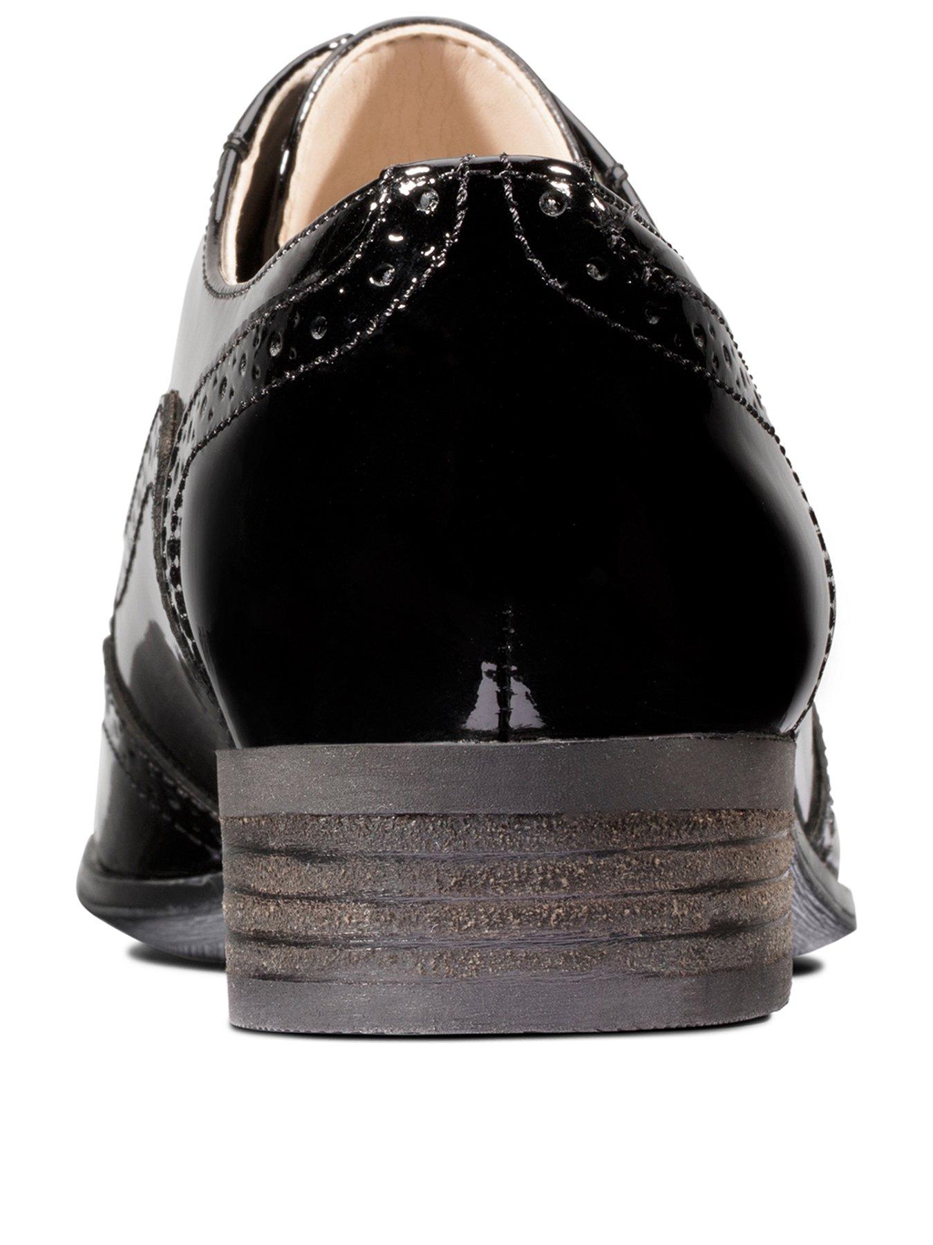 Hamble oak store black patent