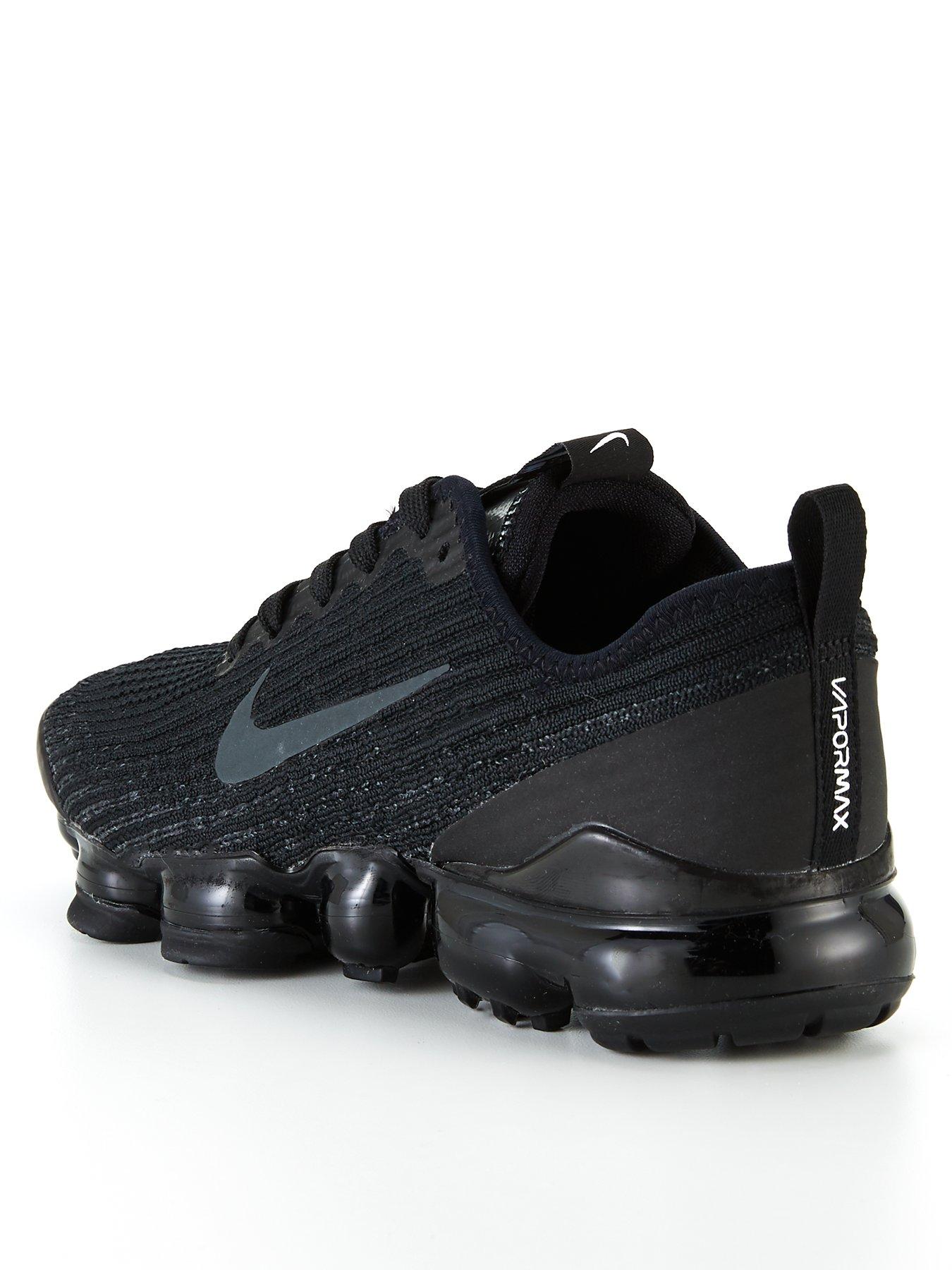 nike vapormax junior black