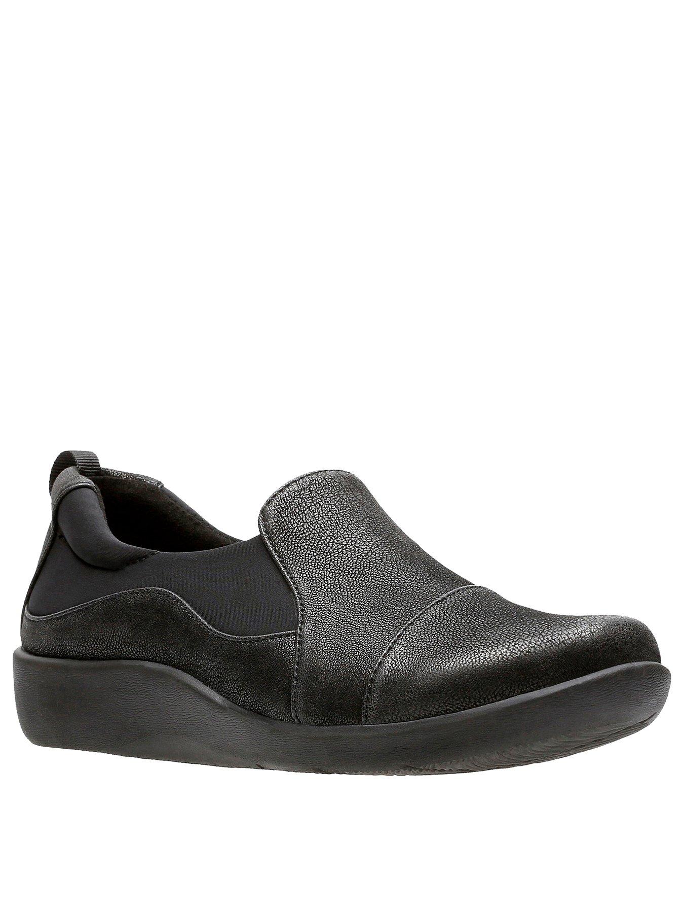 clarks ladies black work shoes