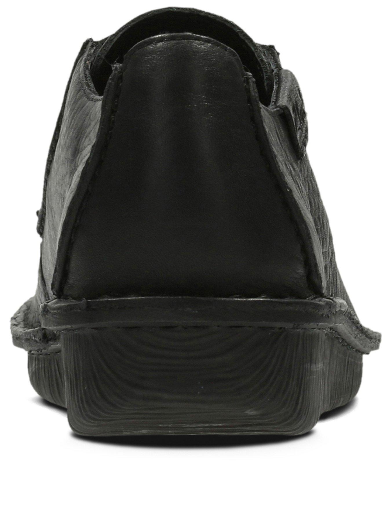 Image 2 of 6 of Clarks Funny Dream Lace Up Flat Shoe - Black