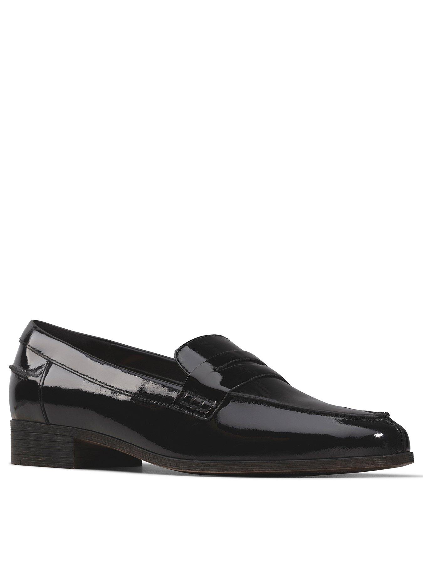 clarks loafer shoes