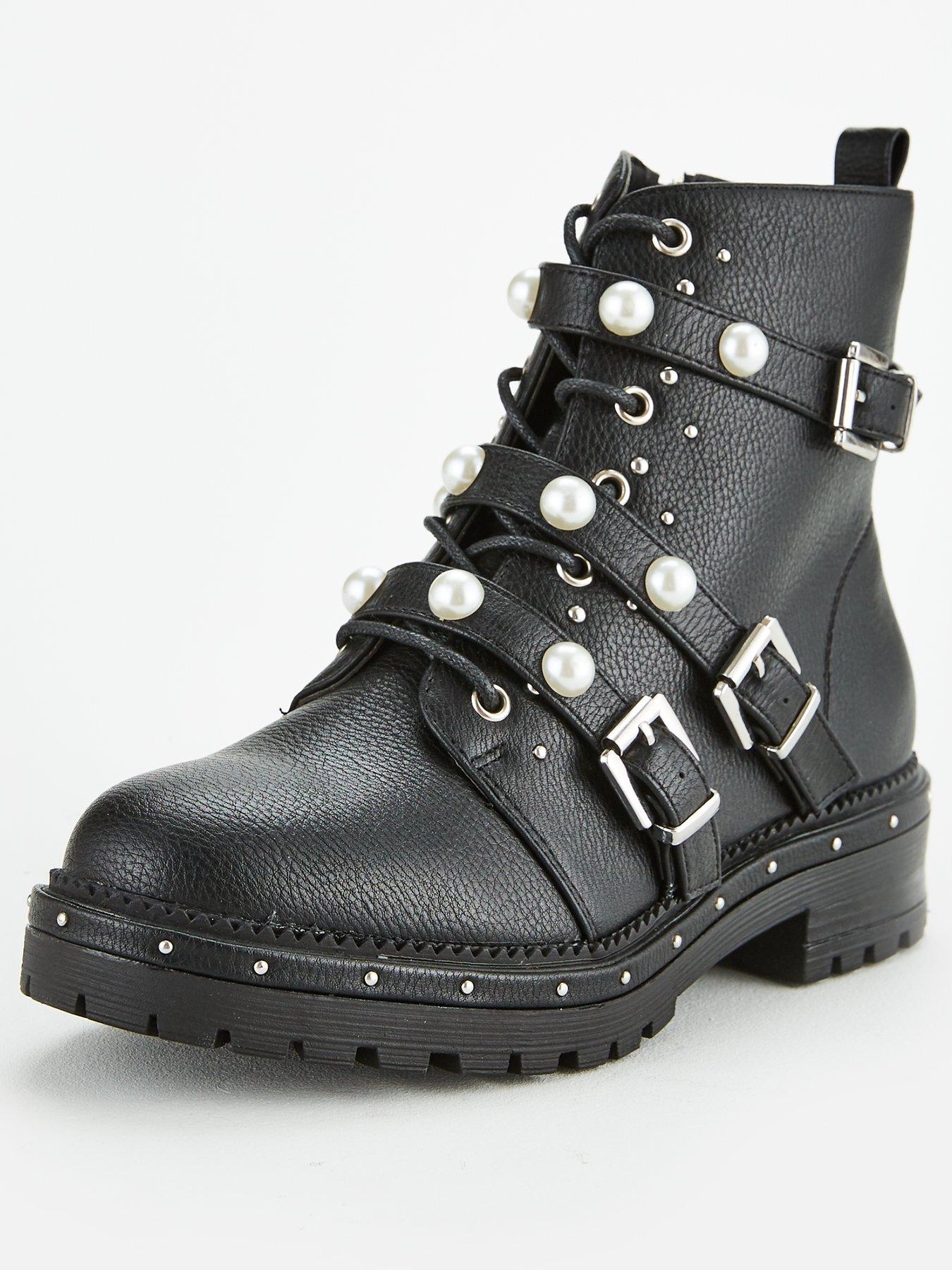 very biker boots