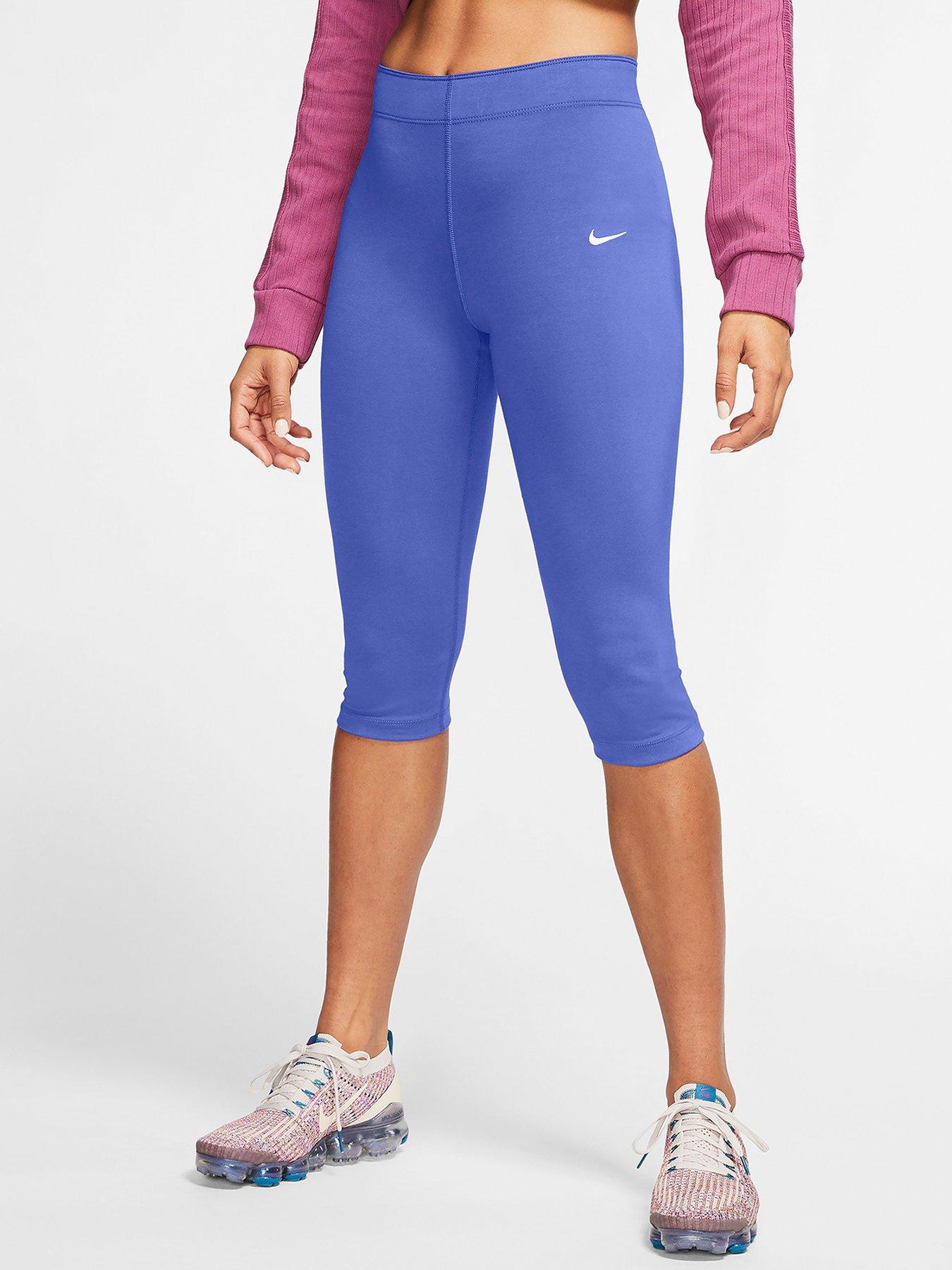 nike knee length leggings