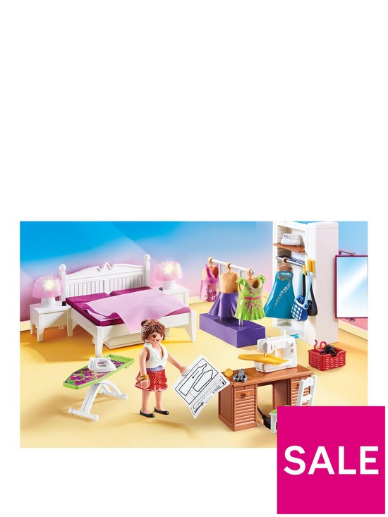 stillFront image of playmobil-70208-dollhouse-master-bedroom-with-interchangeable-dresses