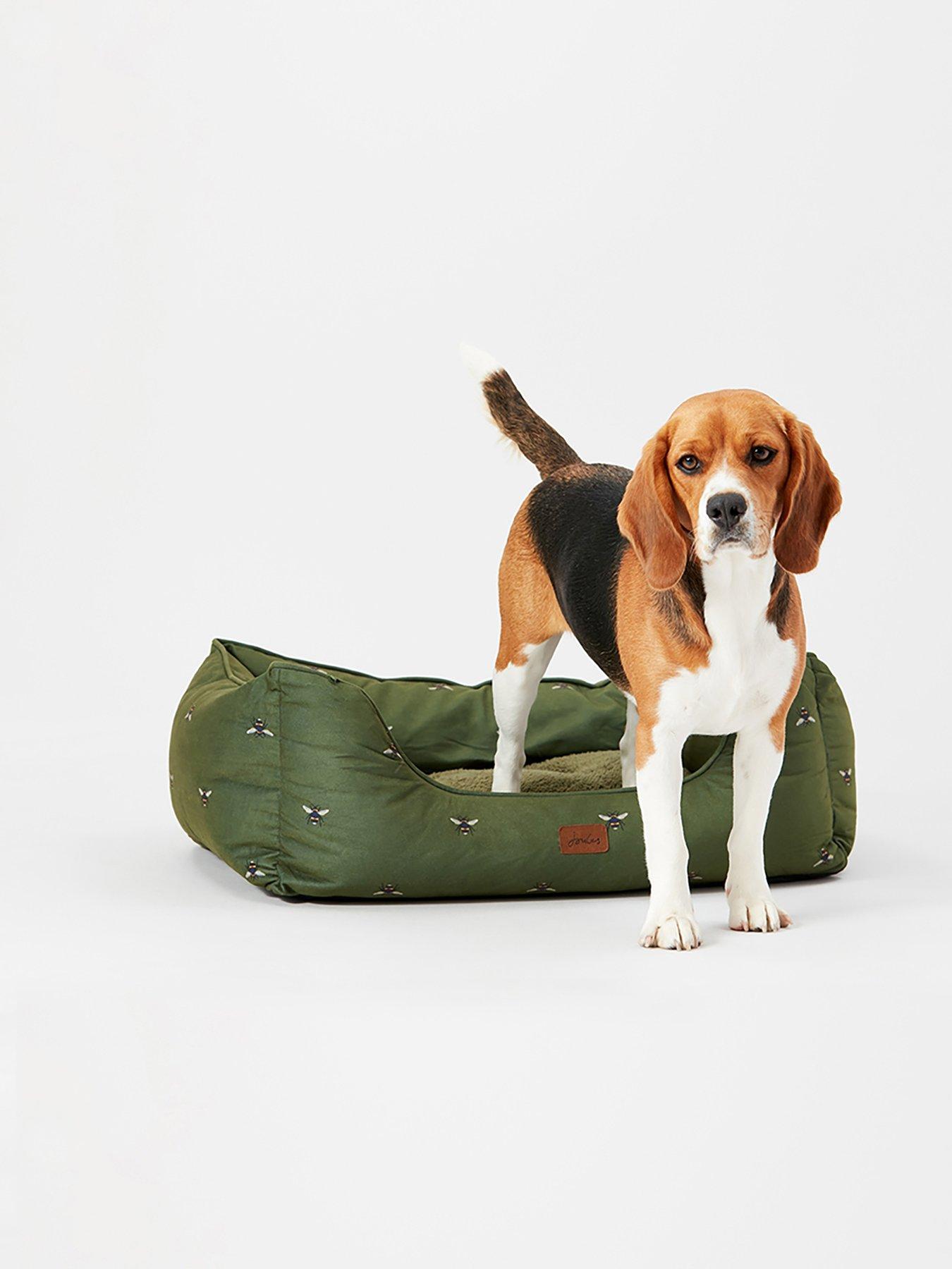 Joules Bee Print Box Pet Bed very.co.uk