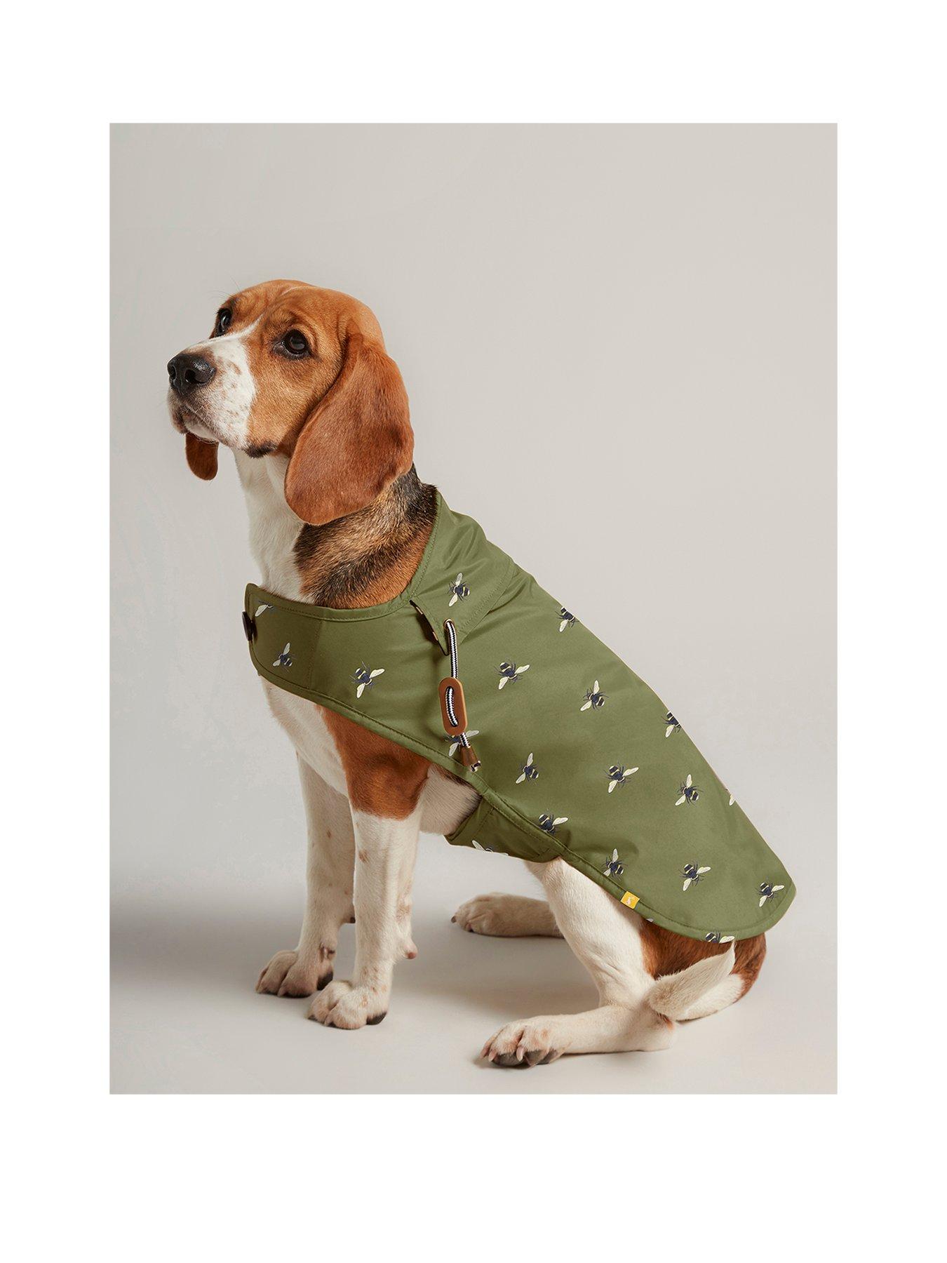 Product photograph of Joules Olive Green Waxed Dog Coat - Medium from very.co.uk