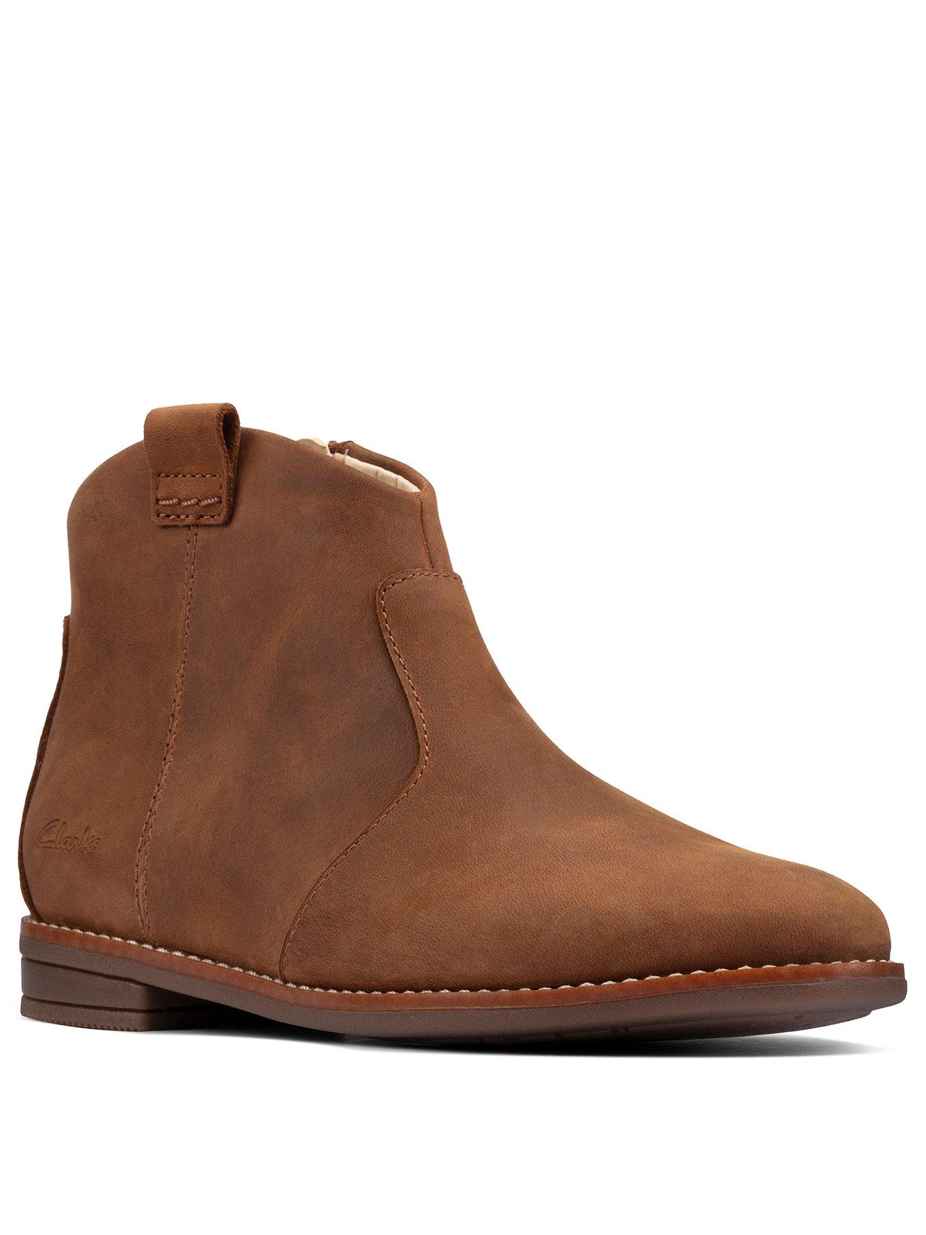 clarks uk kids