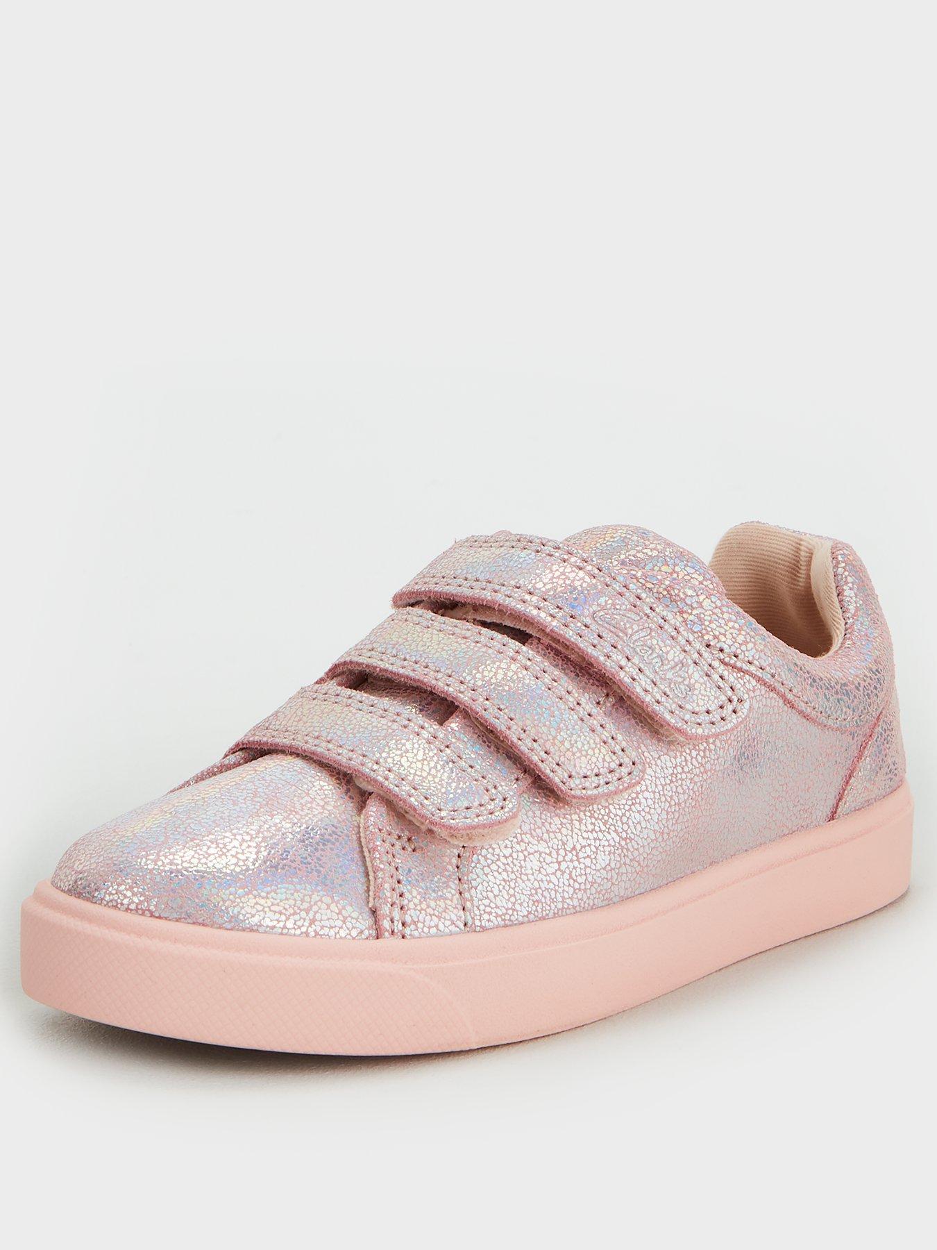 clarks baby trainers