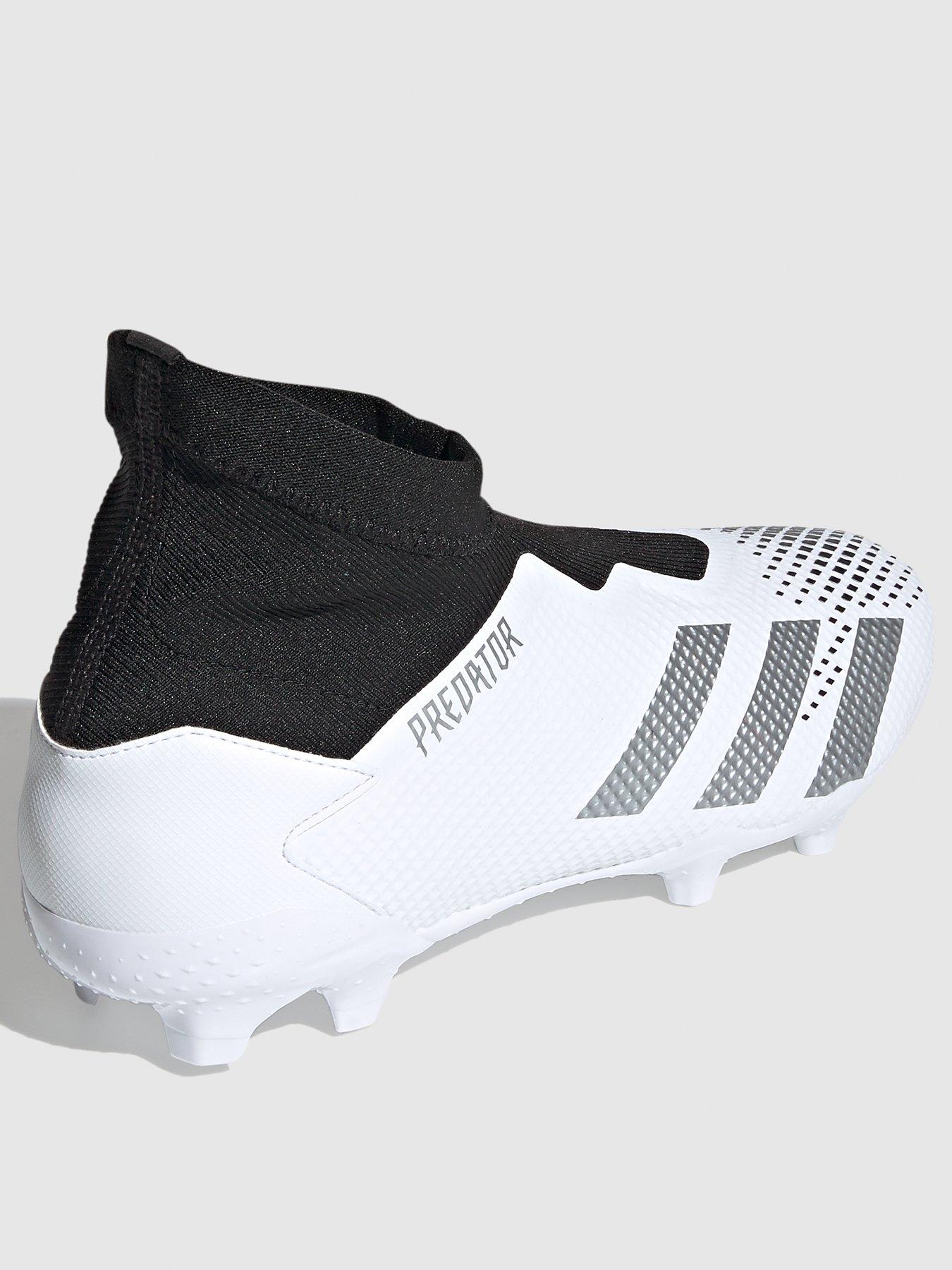 predator football boots laceless