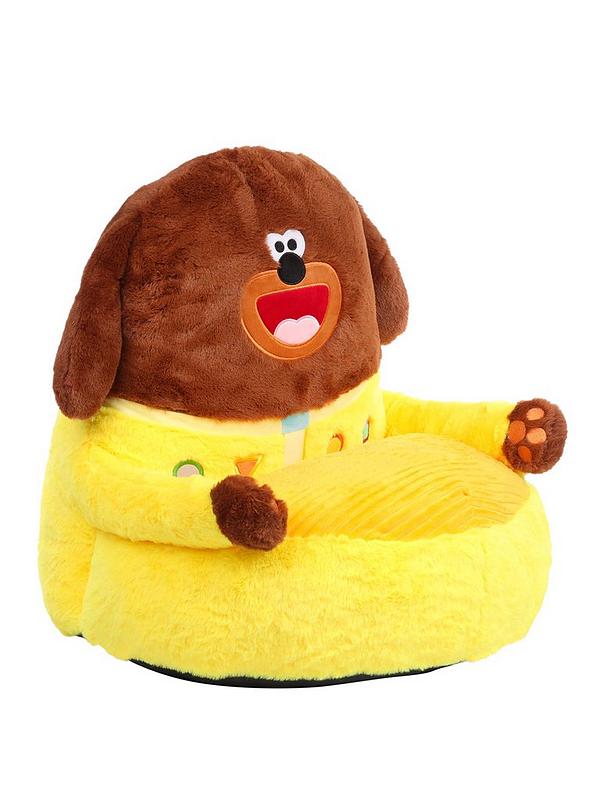 Image 3 of 4 of Hey Duggee Plush Chair