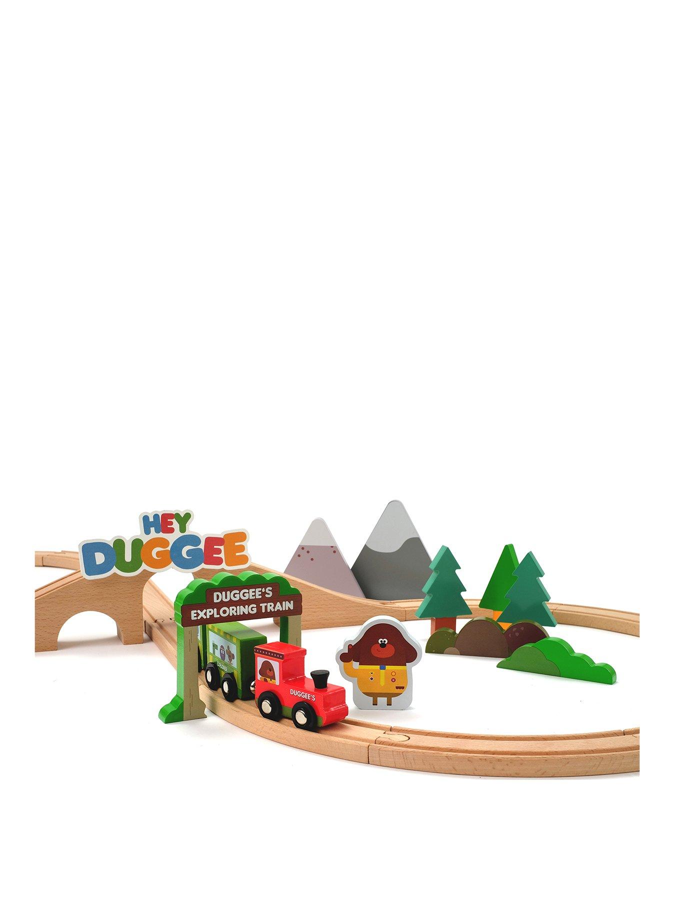 hey duggee train set
