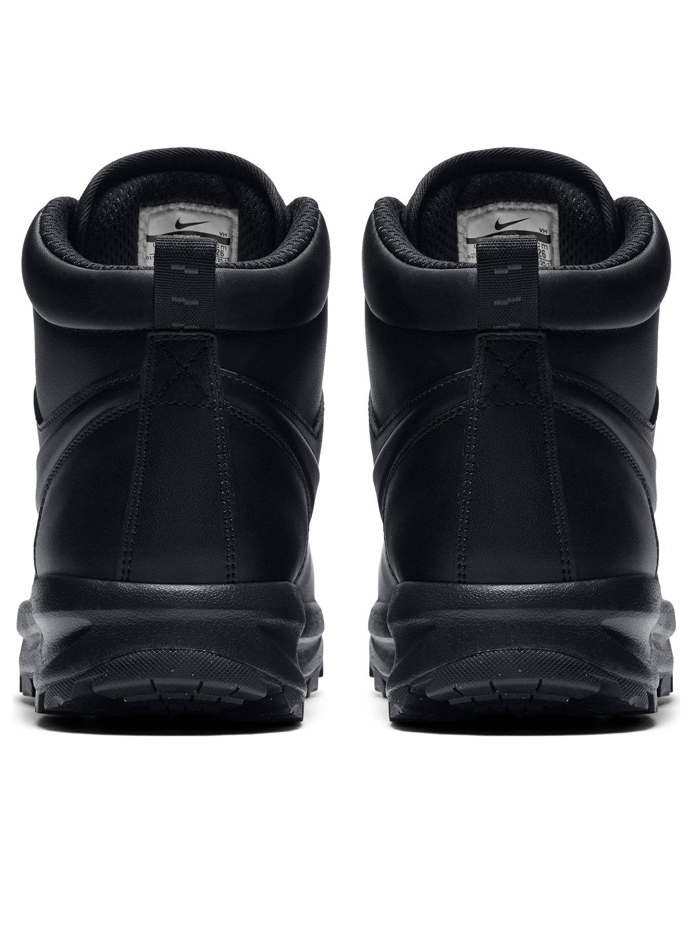 nike manoa boots uk