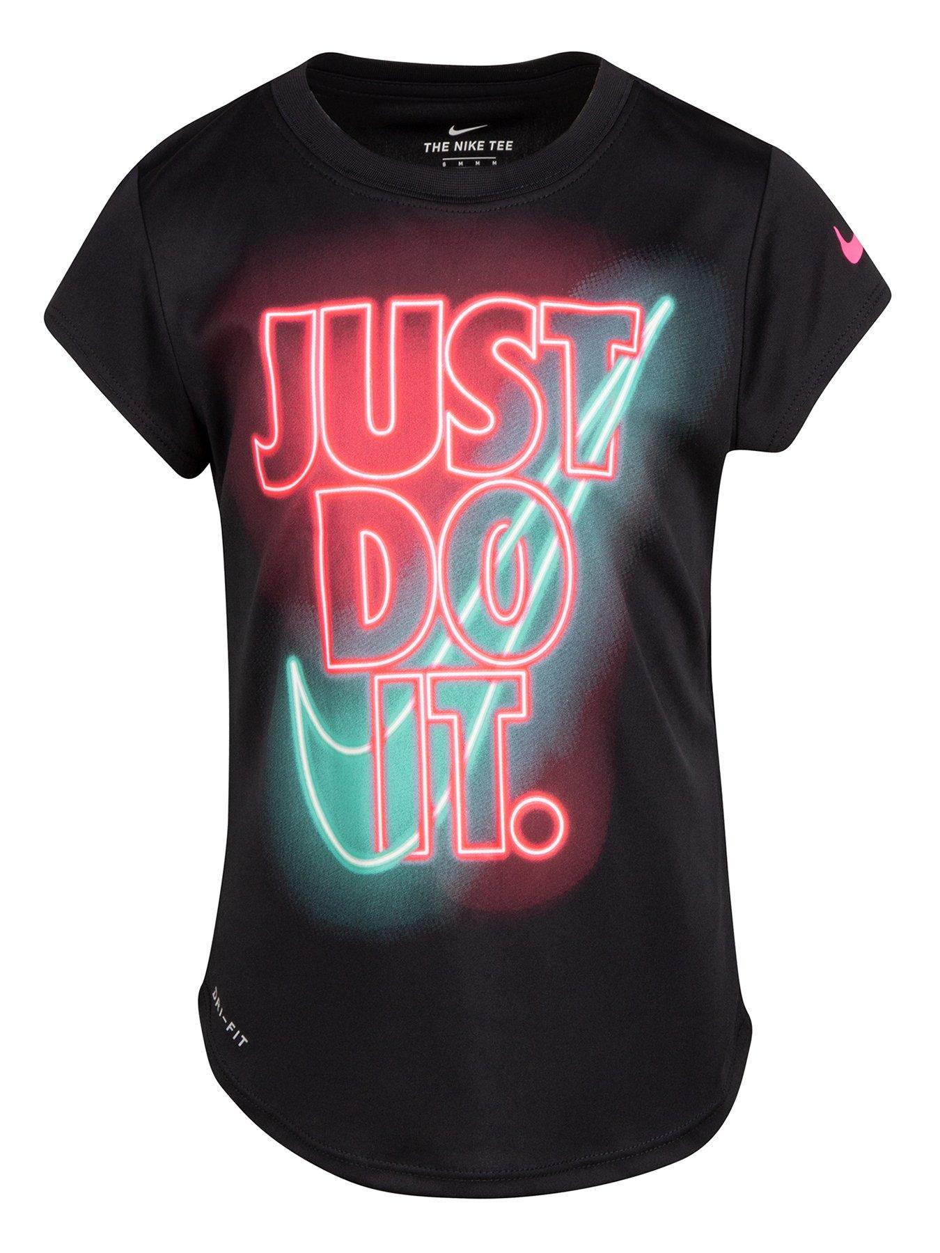 Nike Younger Girls Short Sleeve Graphic T-Shirt - Black | very.co.uk