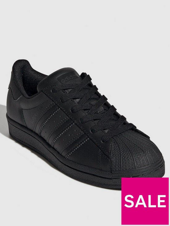 front image of adidas-originals-unisex-junior-superstar-trainers-blackblack