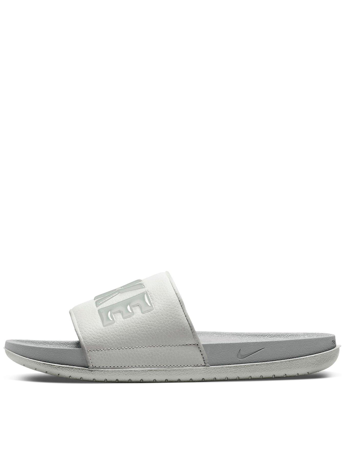 nike sliders very