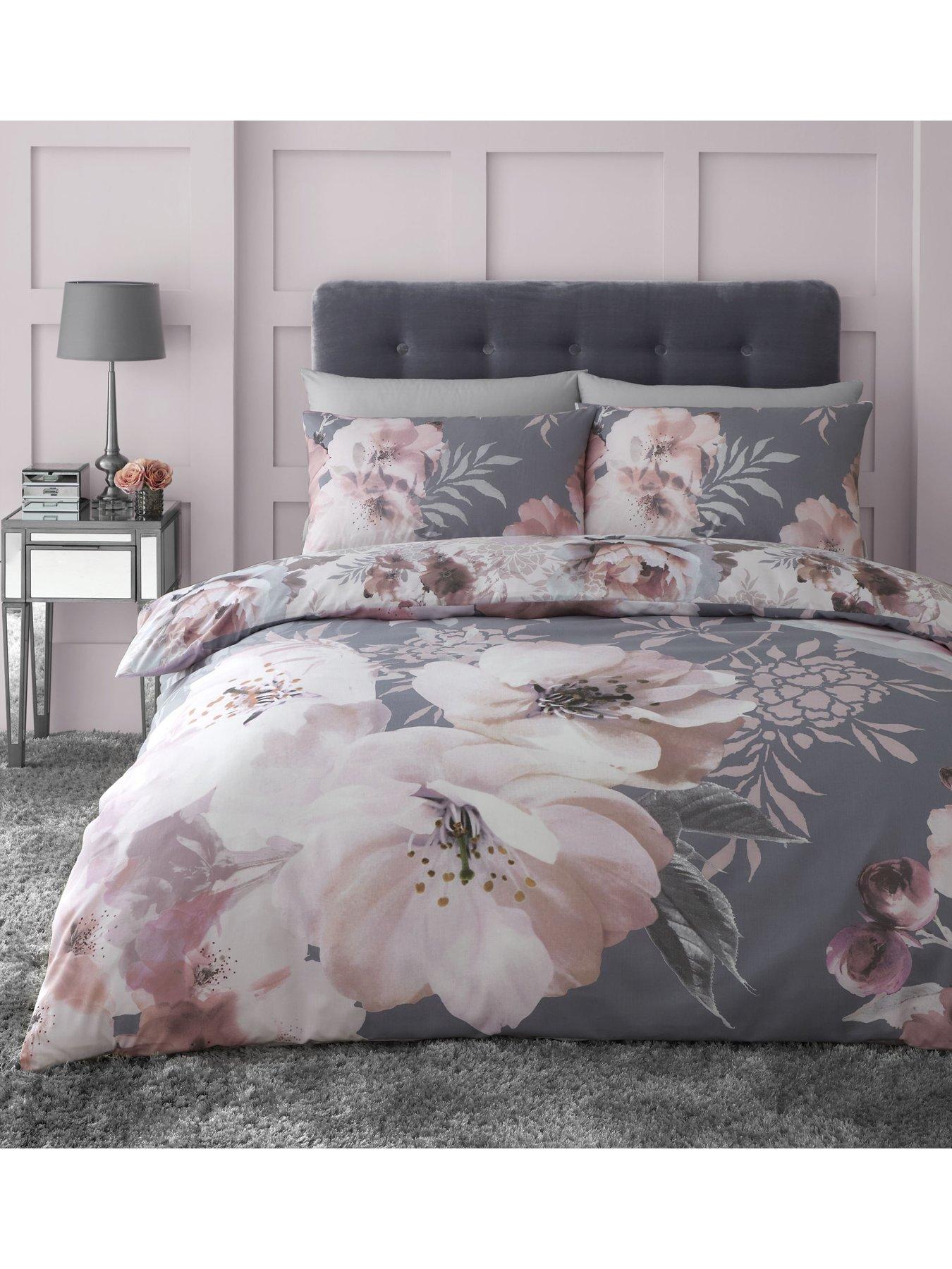 Catherine Lansfield Seersucker Banded Textured Cotton Rich Duvet Cover Bed  Set
