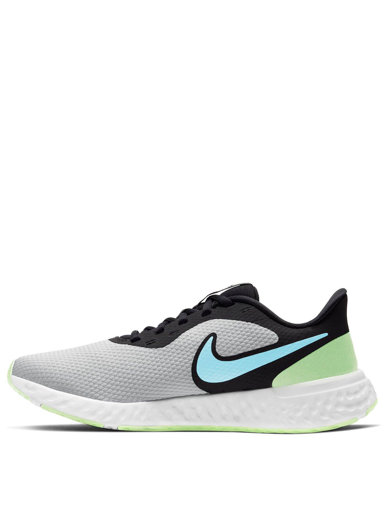 very ladies nike trainers