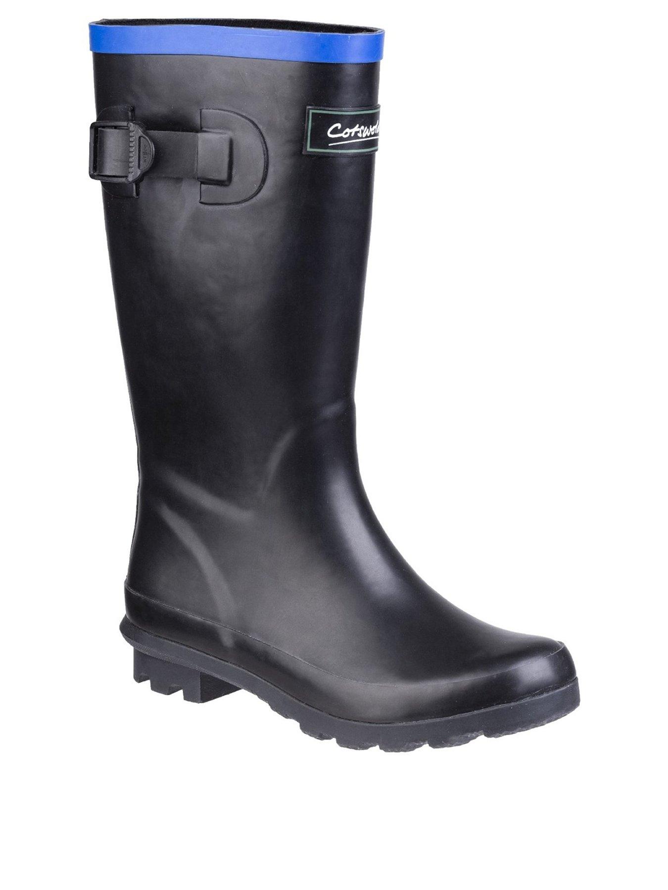 boys wellington boots