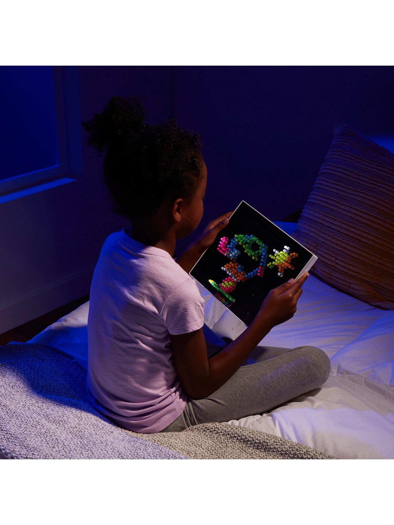 Image 7 of 8 of Lite Brite Ultimate Classic