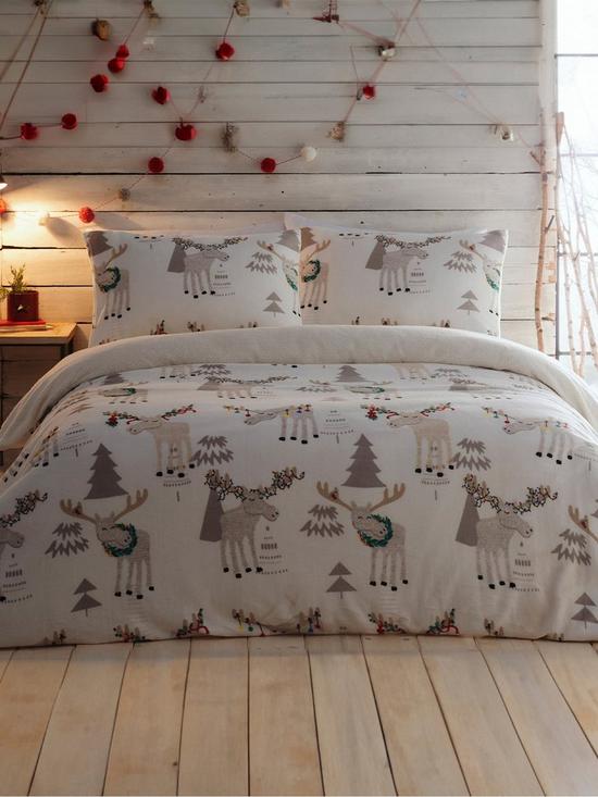 front image of silentnight-christmas-moose-fleece-duvet-cover-set-an-online-exclusive