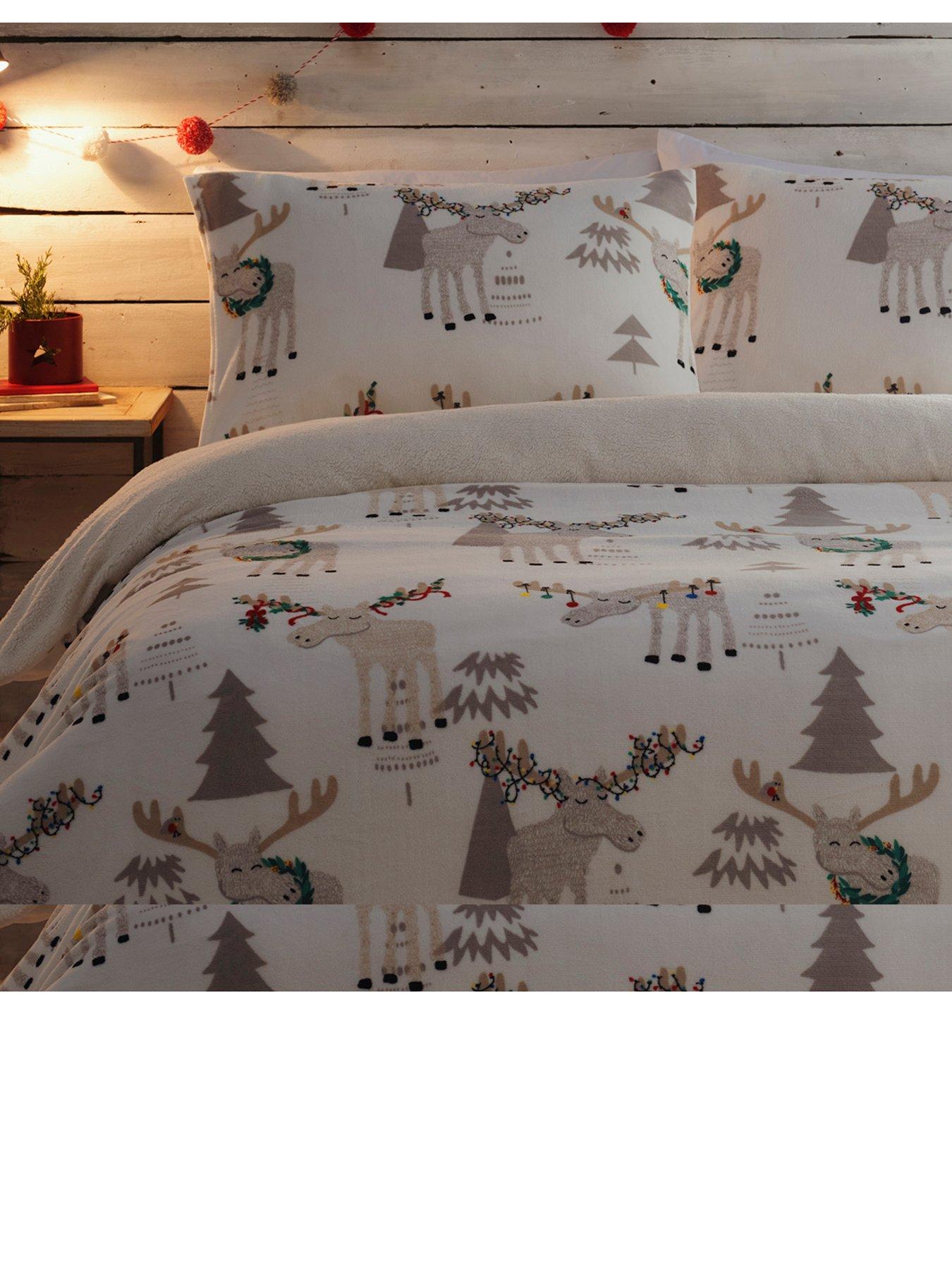 Image 5 of 7 of Silentnight Christmas Moose Cosy Fleece Duvet Cover Set