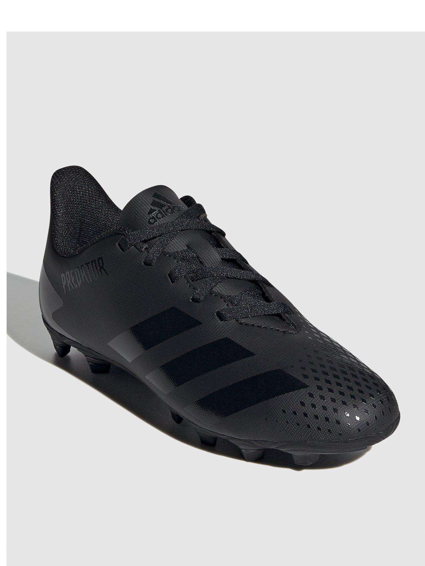 boys football boots size 3