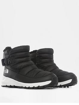 the-north-face-thermoballtrade-pull-on-boots-blackwhite