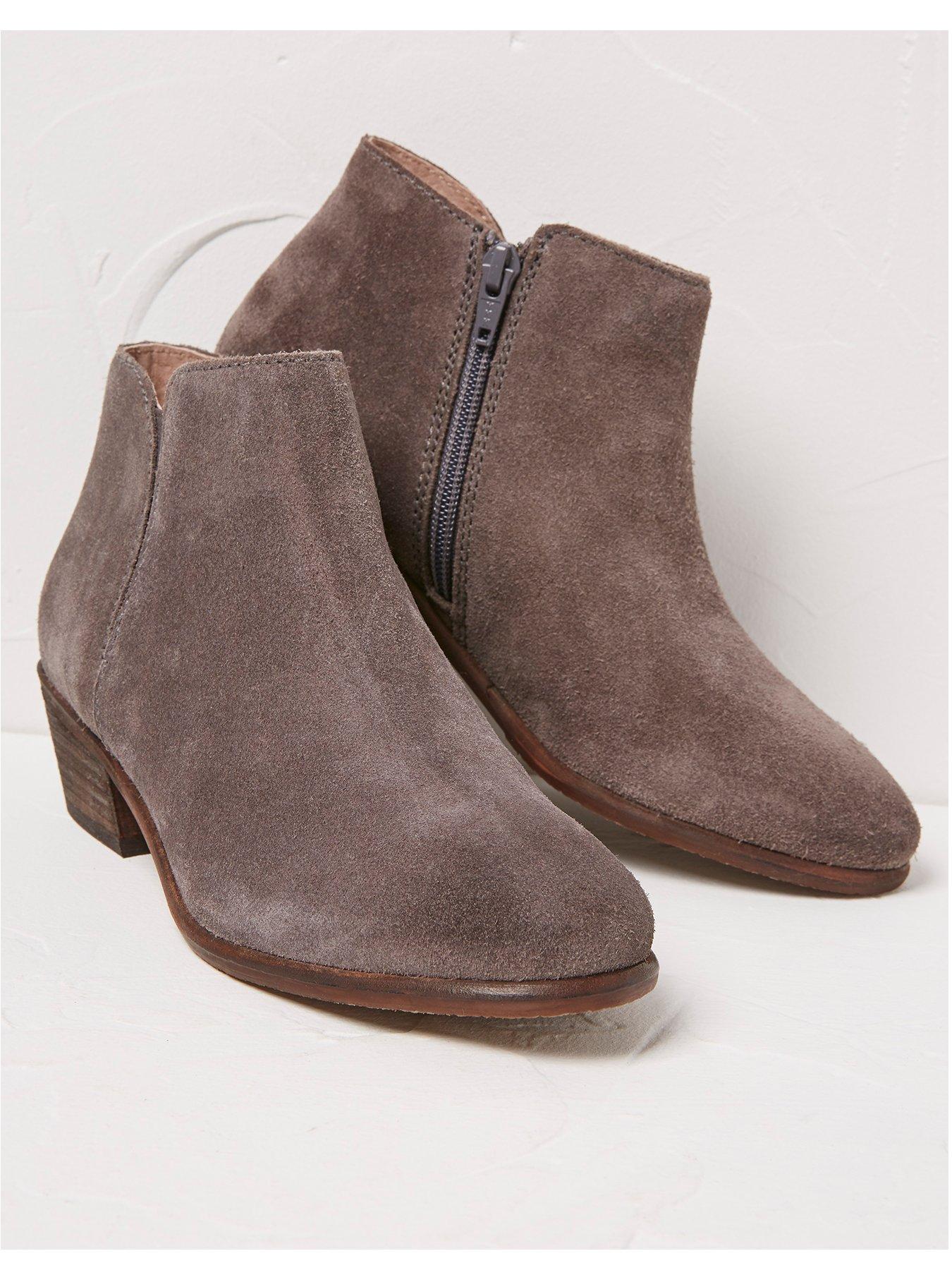 fatface grey boots