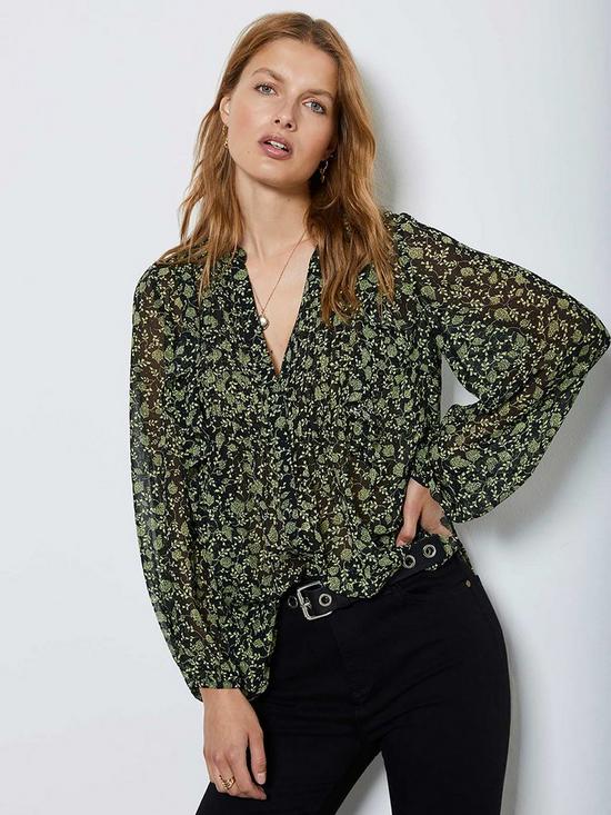 front image of mint-velvet-brooke-floral-print-ruffle-blouse-black