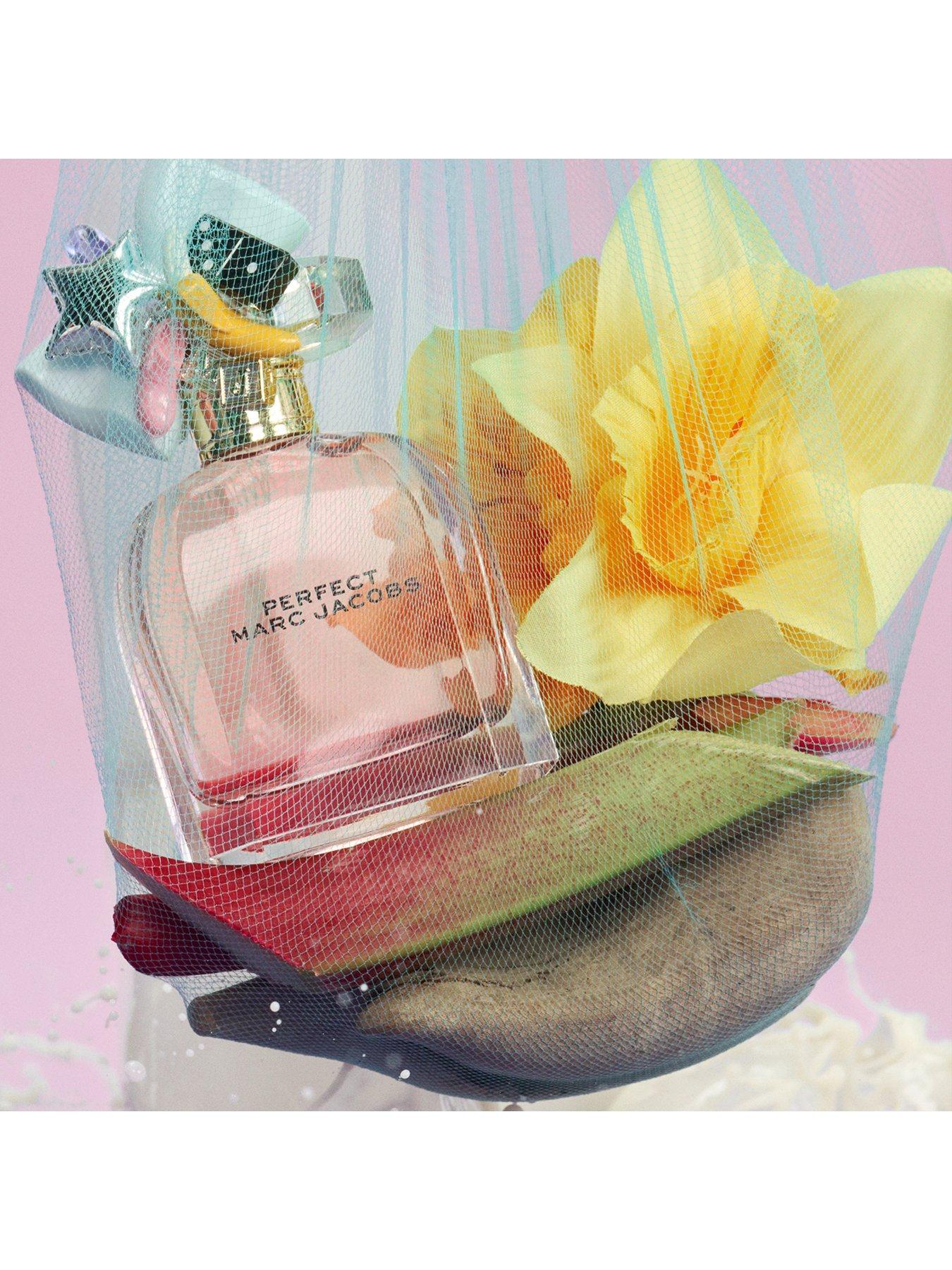 Image 2 of 6 of MARC JACOBS Perfect Eau De Parfum