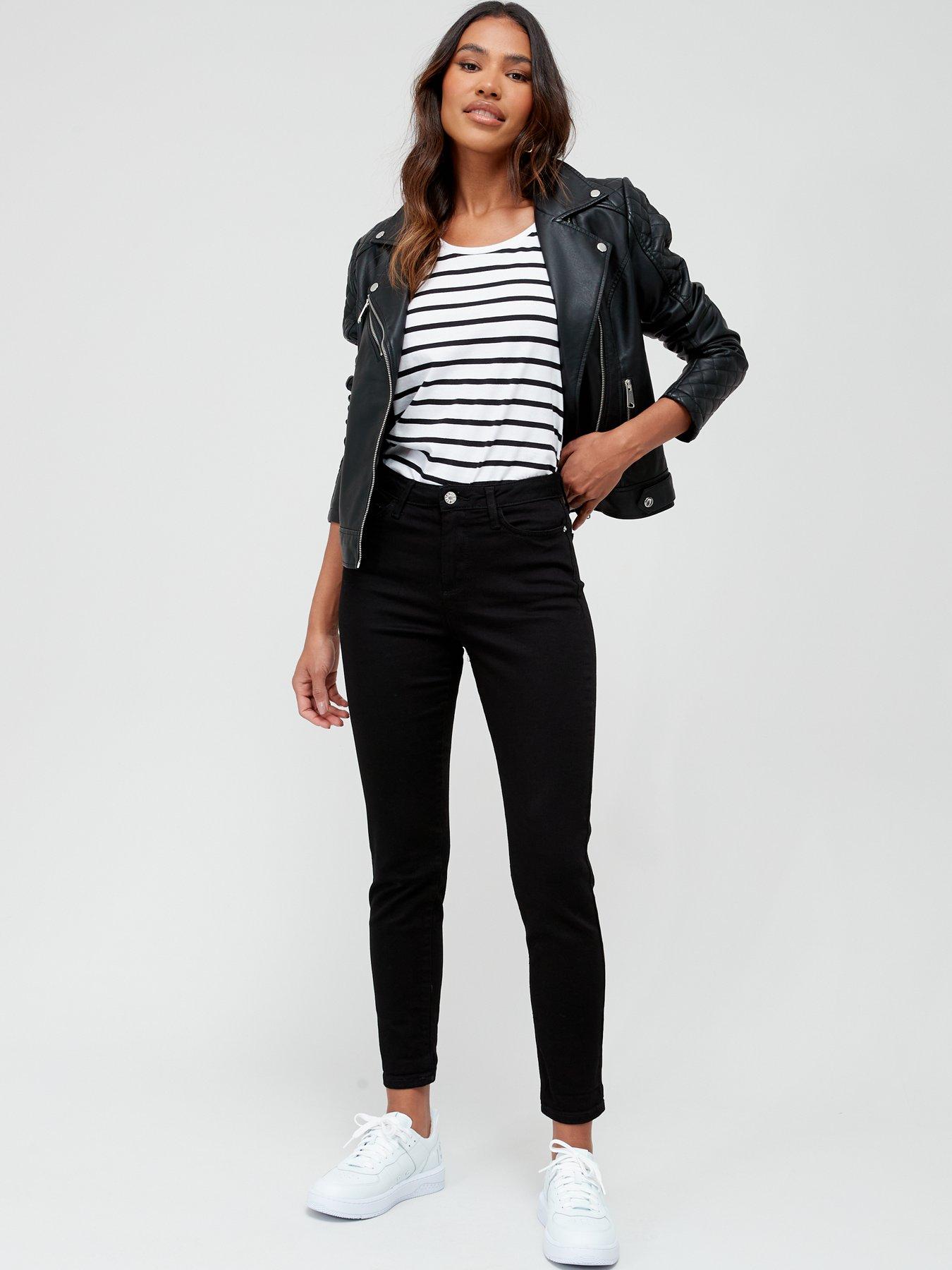 Everyday Relaxed Skinny Jean Black very