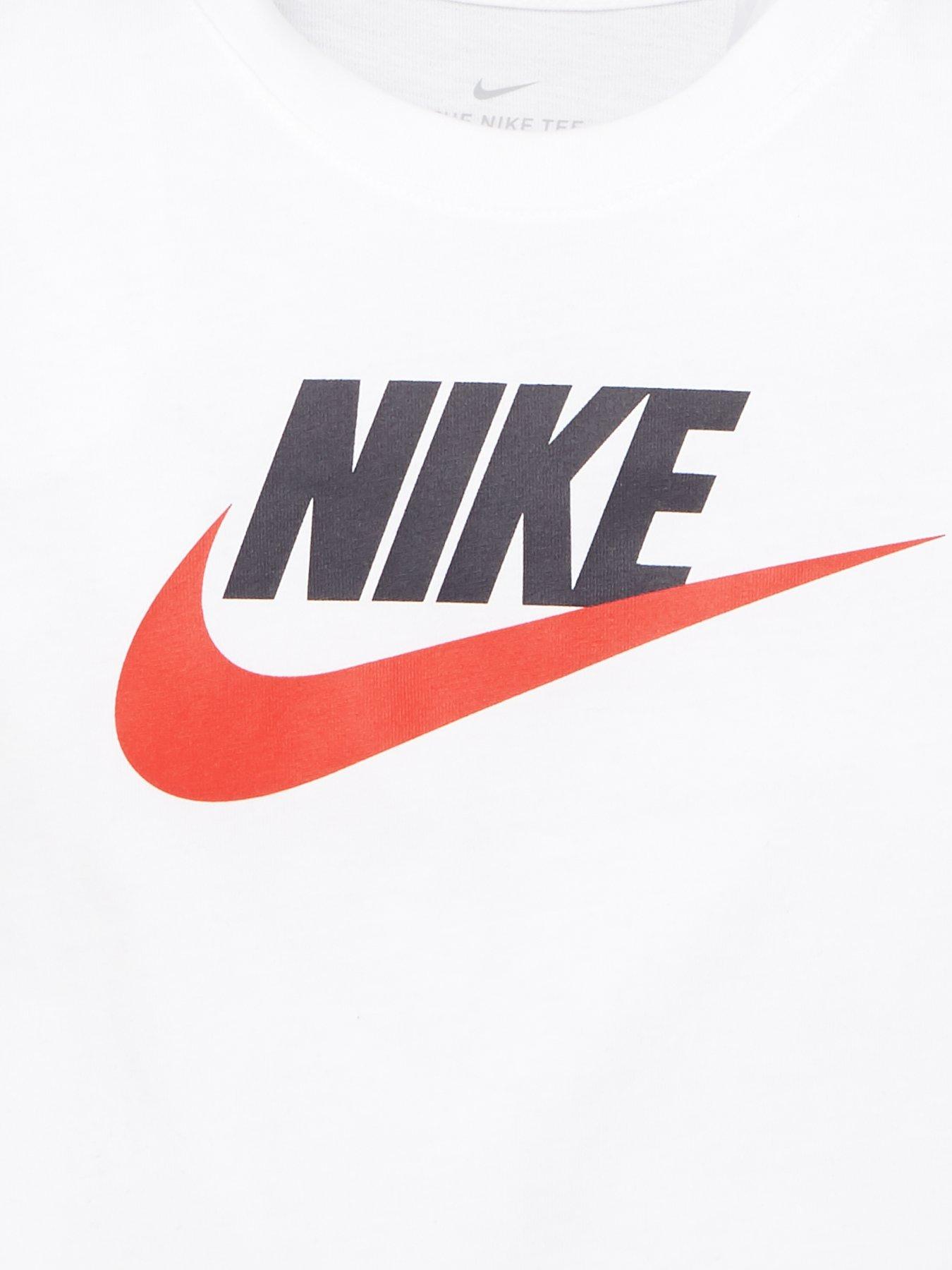 Nike SB Futura White T-Shirt | escapeauthority.com