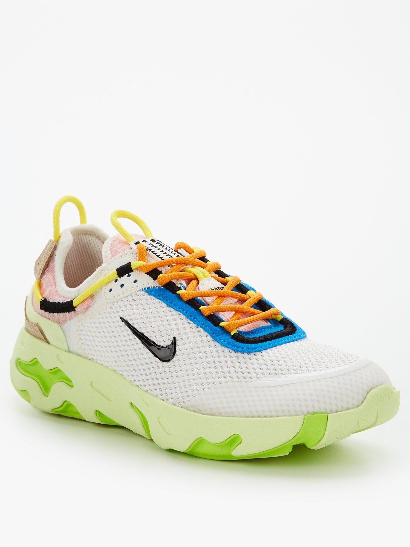junior react trainers
