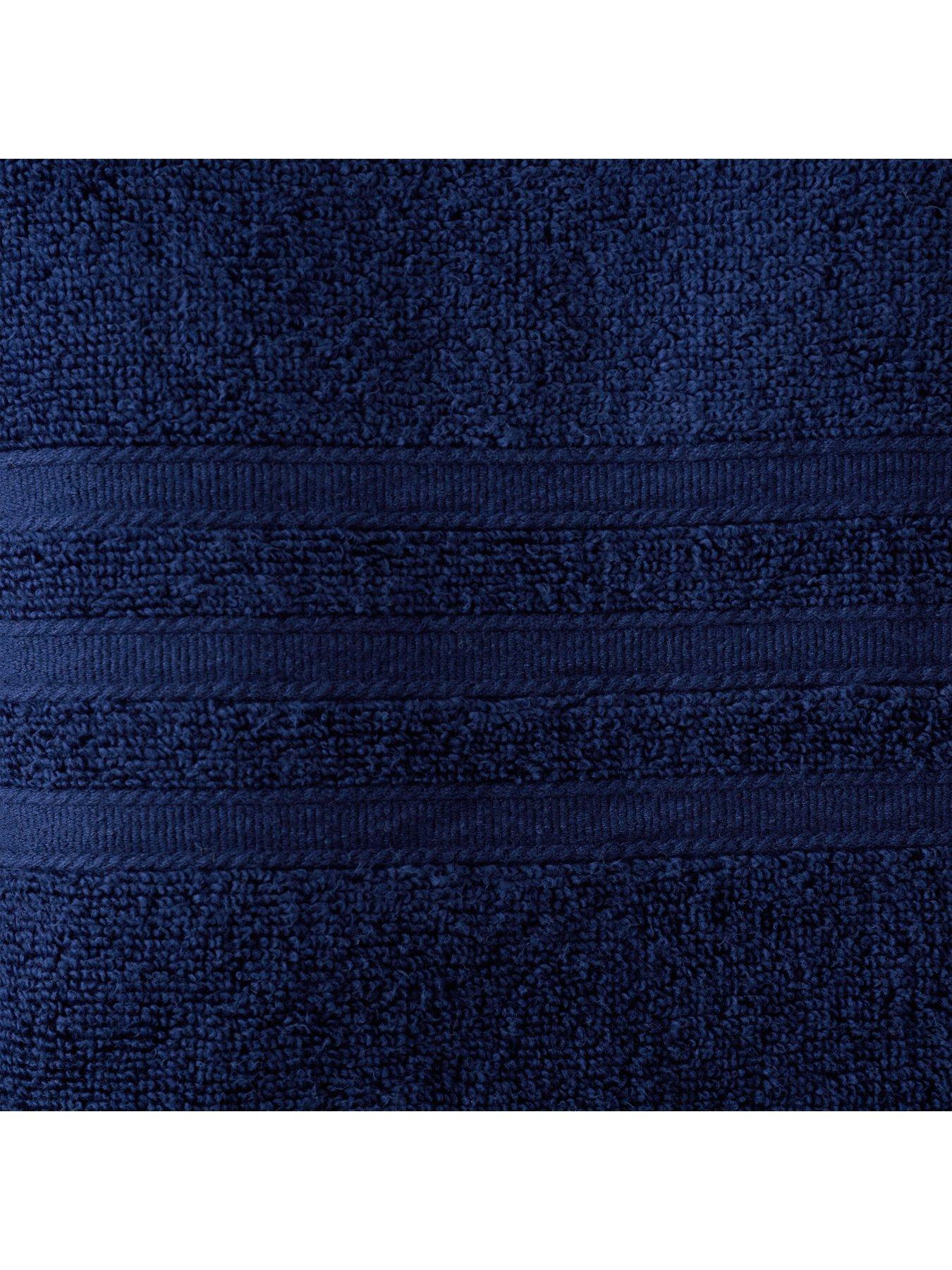 Image 3 of 6 of Catherine Lansfield Zero Twist Bath Sheet Pair