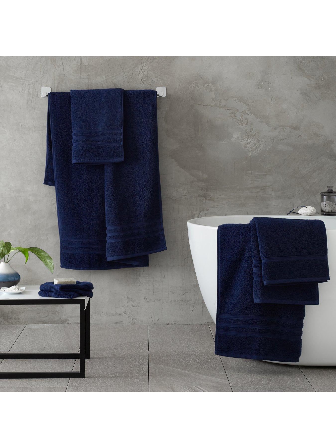 Image 5 of 6 of Catherine Lansfield Zero Twist Bath Sheet Pair