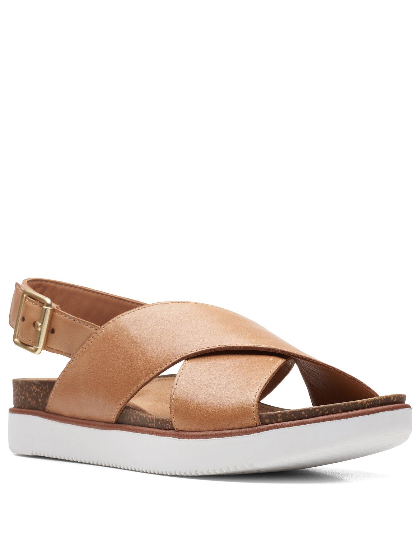 very clarks sandals