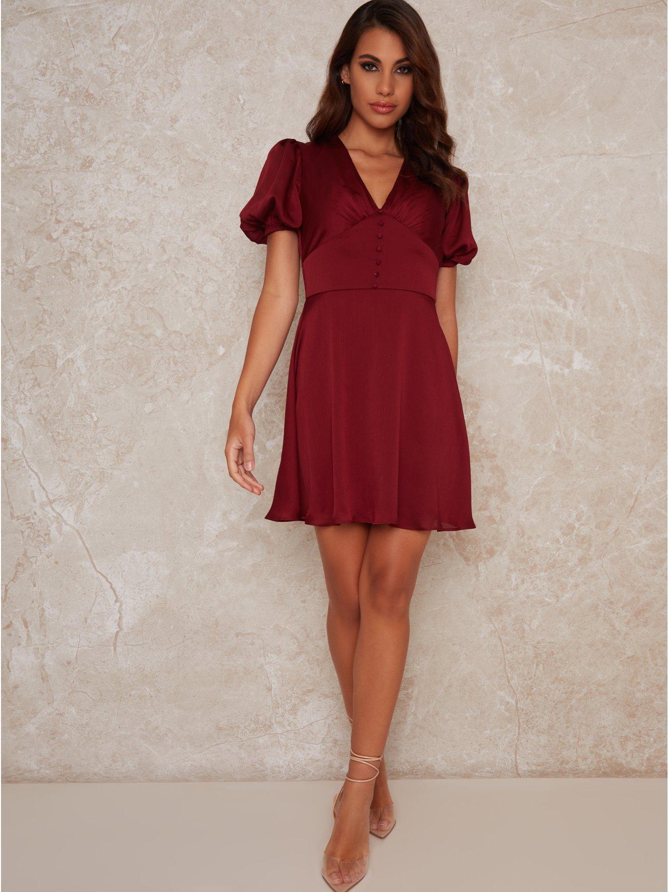 red short sleeve dress