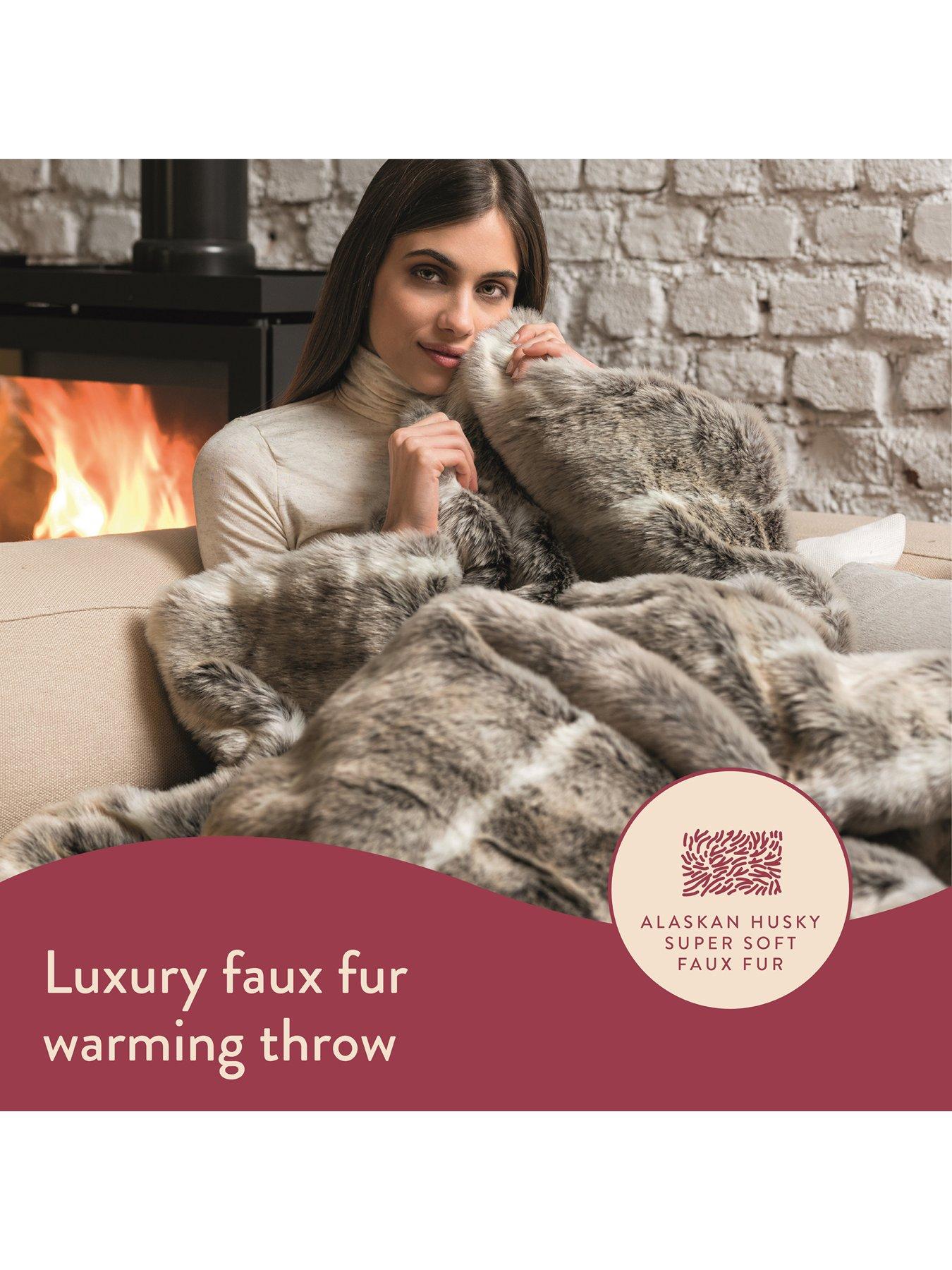 Dreamland Hygge Days Luxury Faux Fur Warming Throw Natural Very