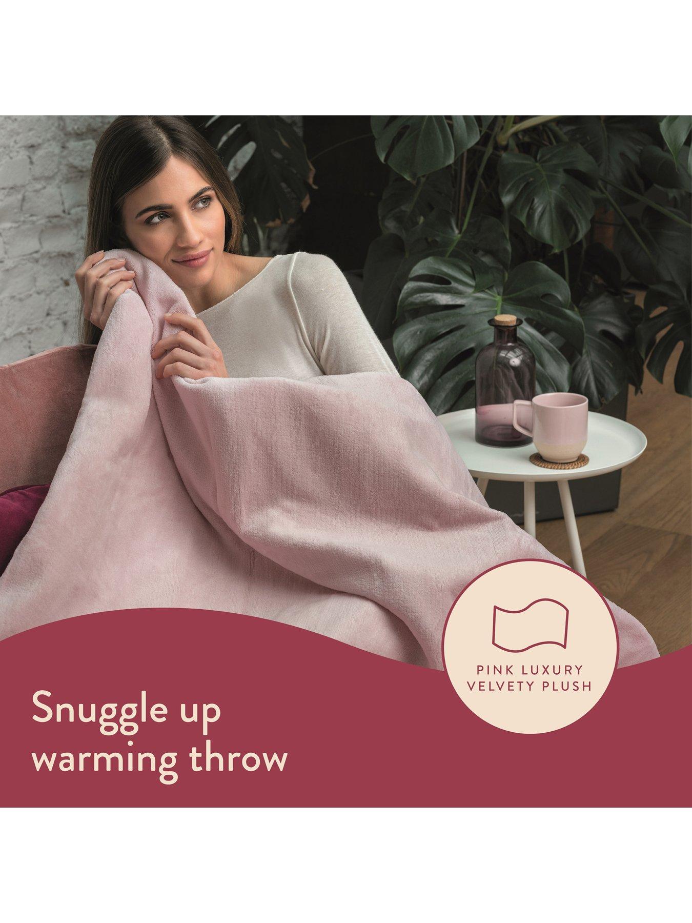 Image 3 of 8 of Dreamland Snuggle Up Warming Throw - Pink