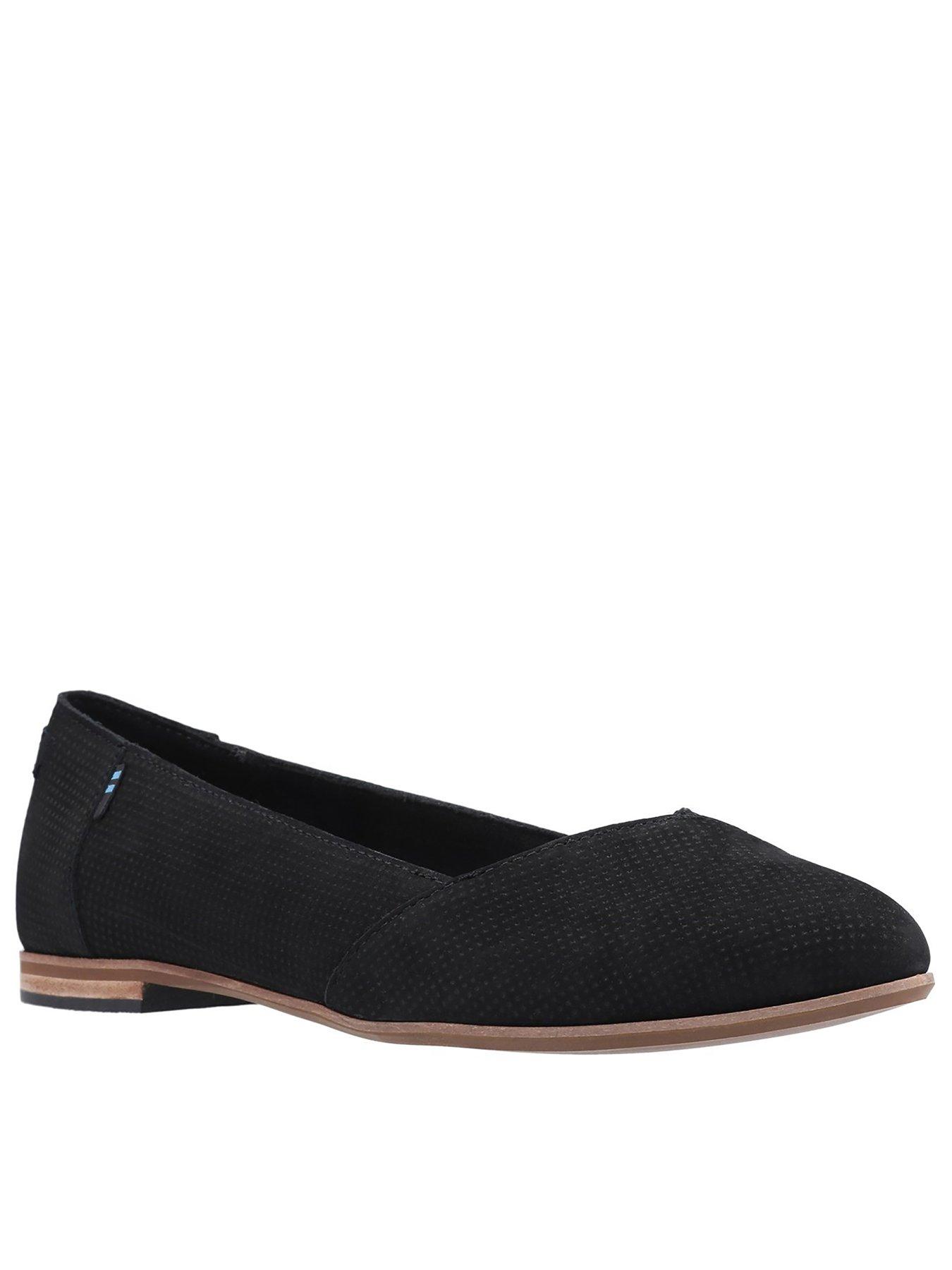 very womens black shoes