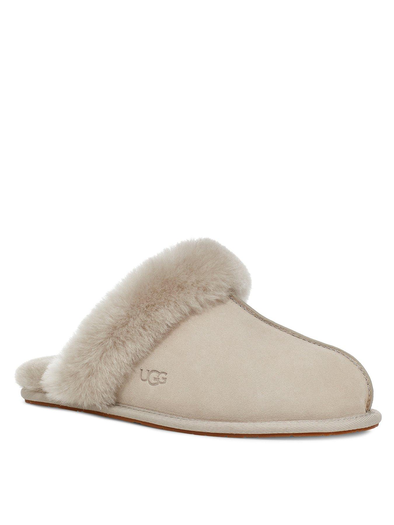 Ugg fluffette goat new arrivals