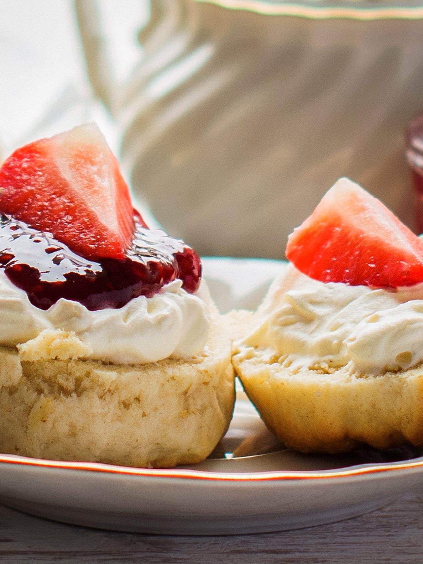 Image 4 of 4 of Activity Superstore Steam Train and Afternoon Tea