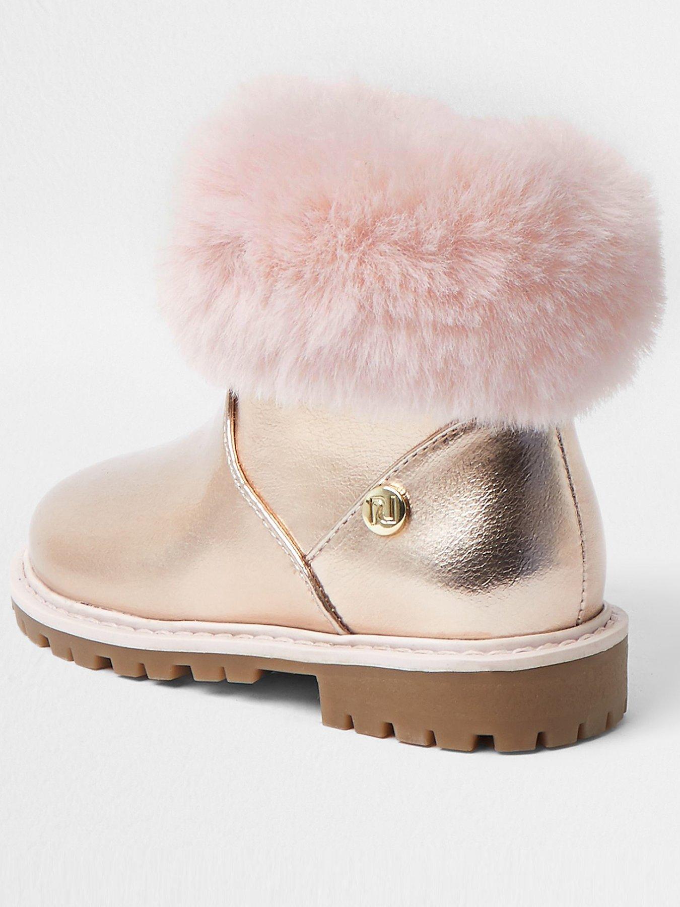 girls fluffy boots