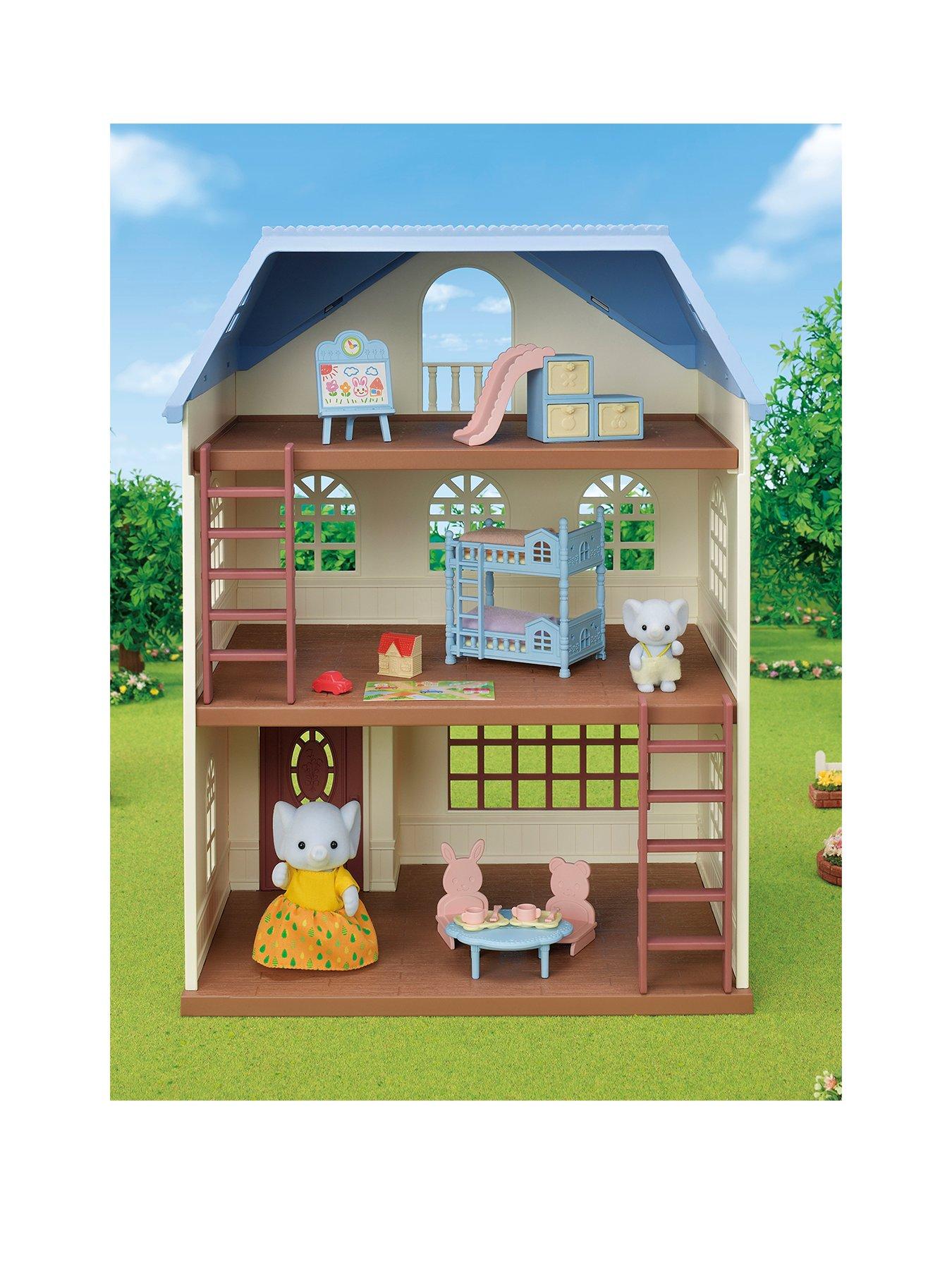 sylvanian families blue house