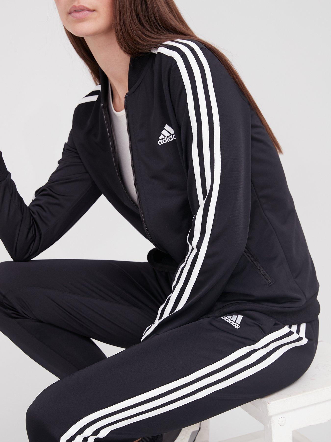 Adidas triple black tracksuit clearance