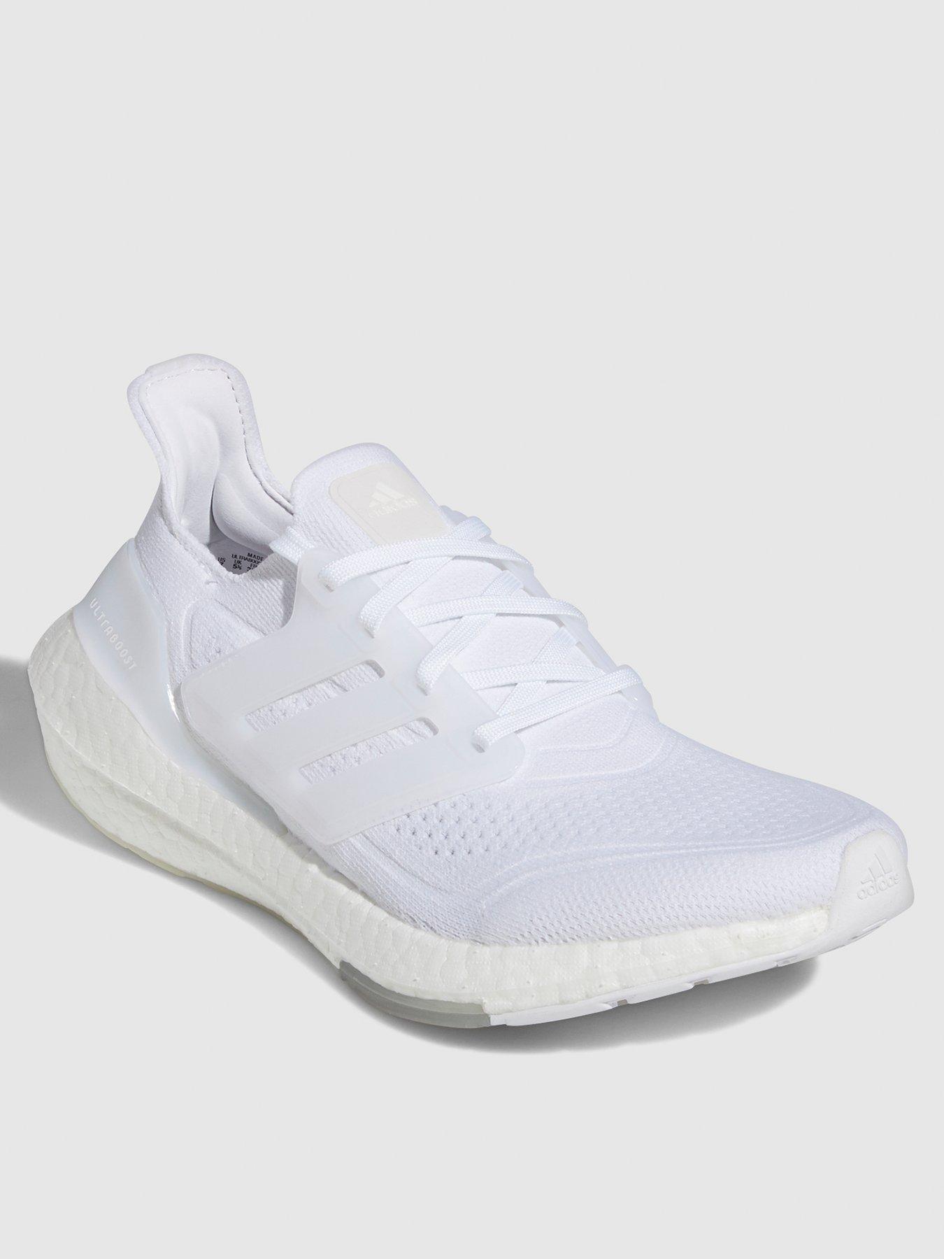 ultraboost white 21